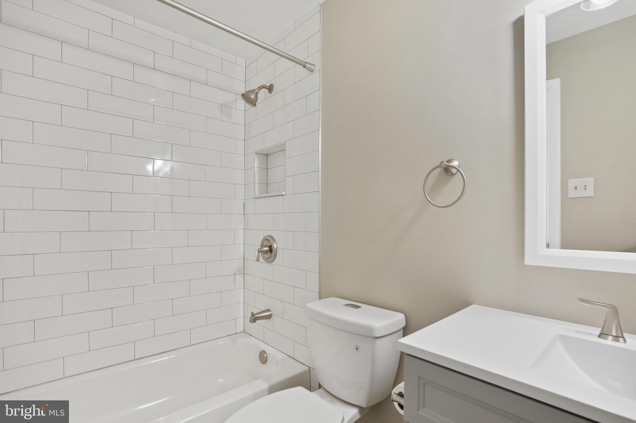 KINGS CONTRIVANCE - Residential