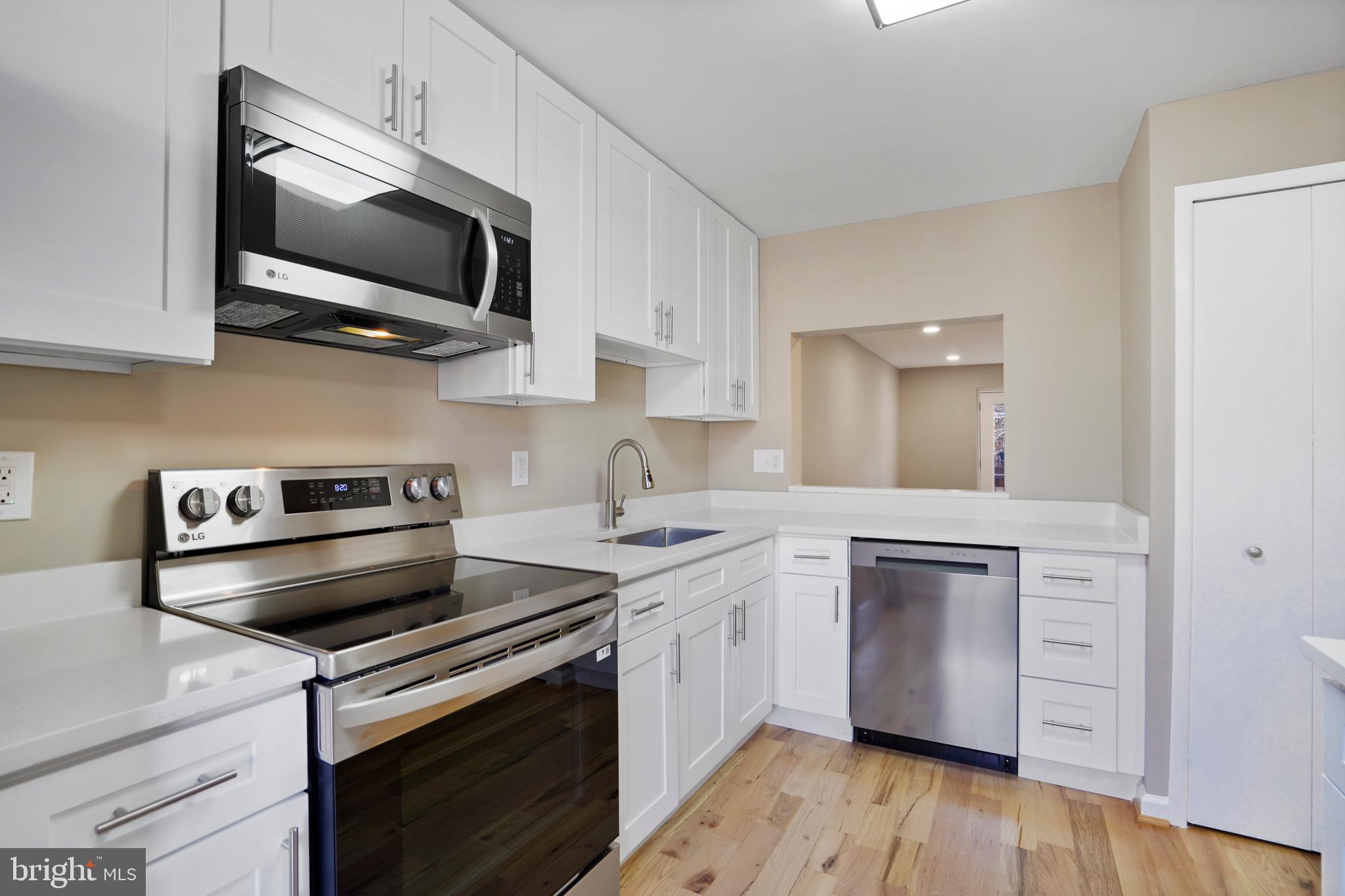 KINGS CONTRIVANCE - Residential