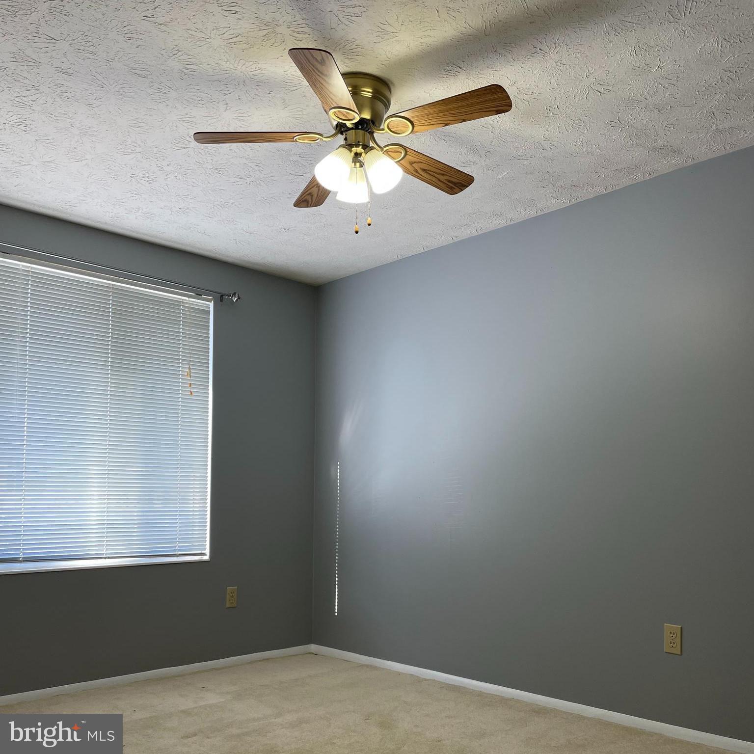 FAIRMONT - Residential