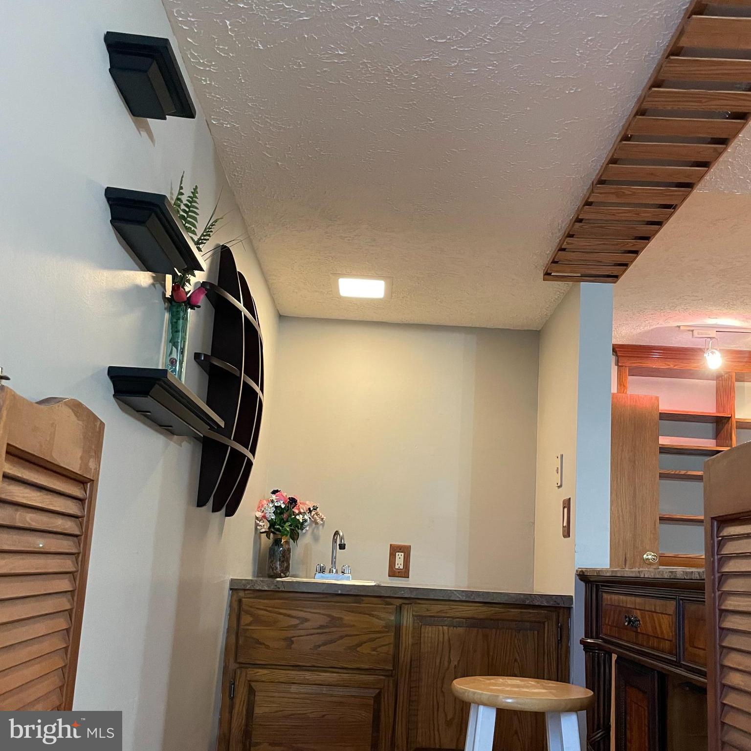 FAIRMONT - Residential