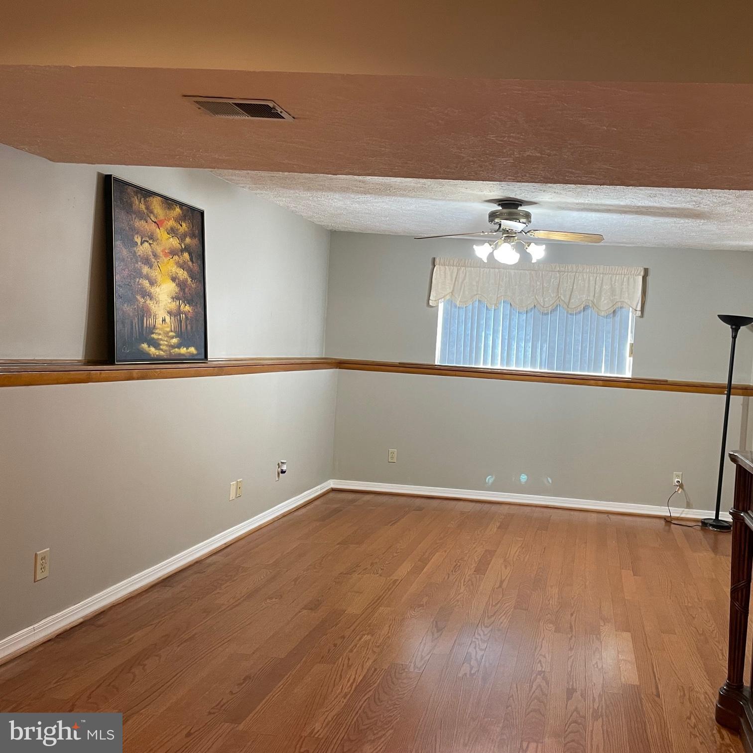 FAIRMONT - Residential