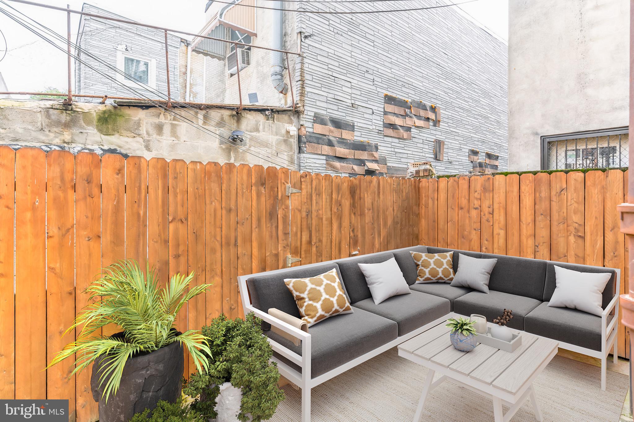 DICKINSON NARROWS - Residential