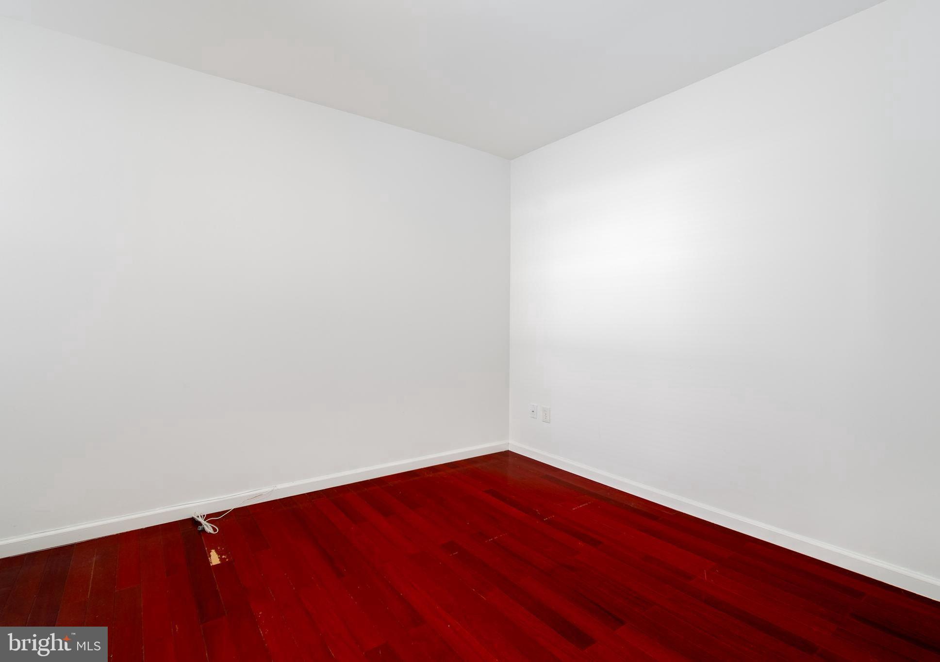 DICKINSON NARROWS - Residential