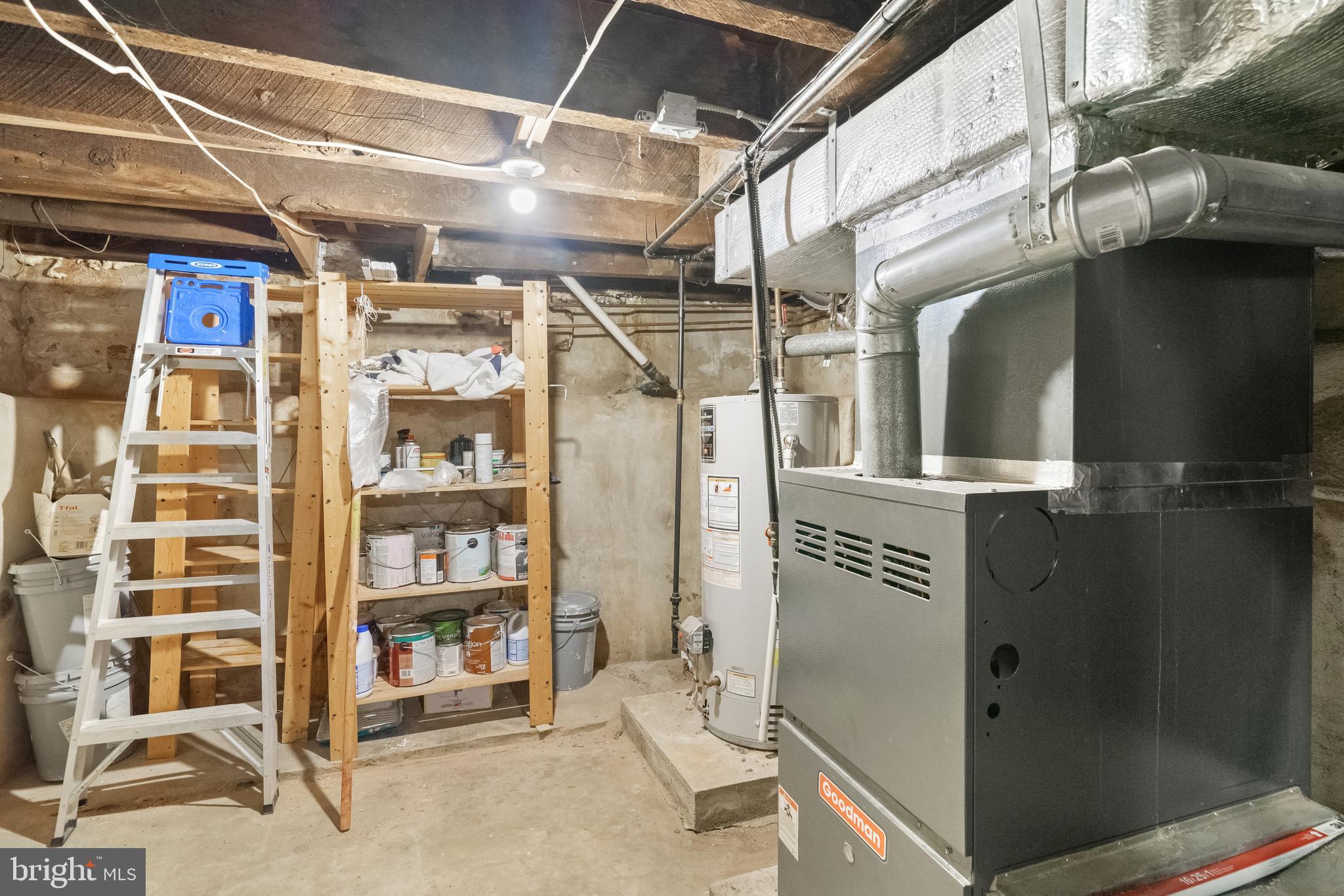 DICKINSON NARROWS - Residential