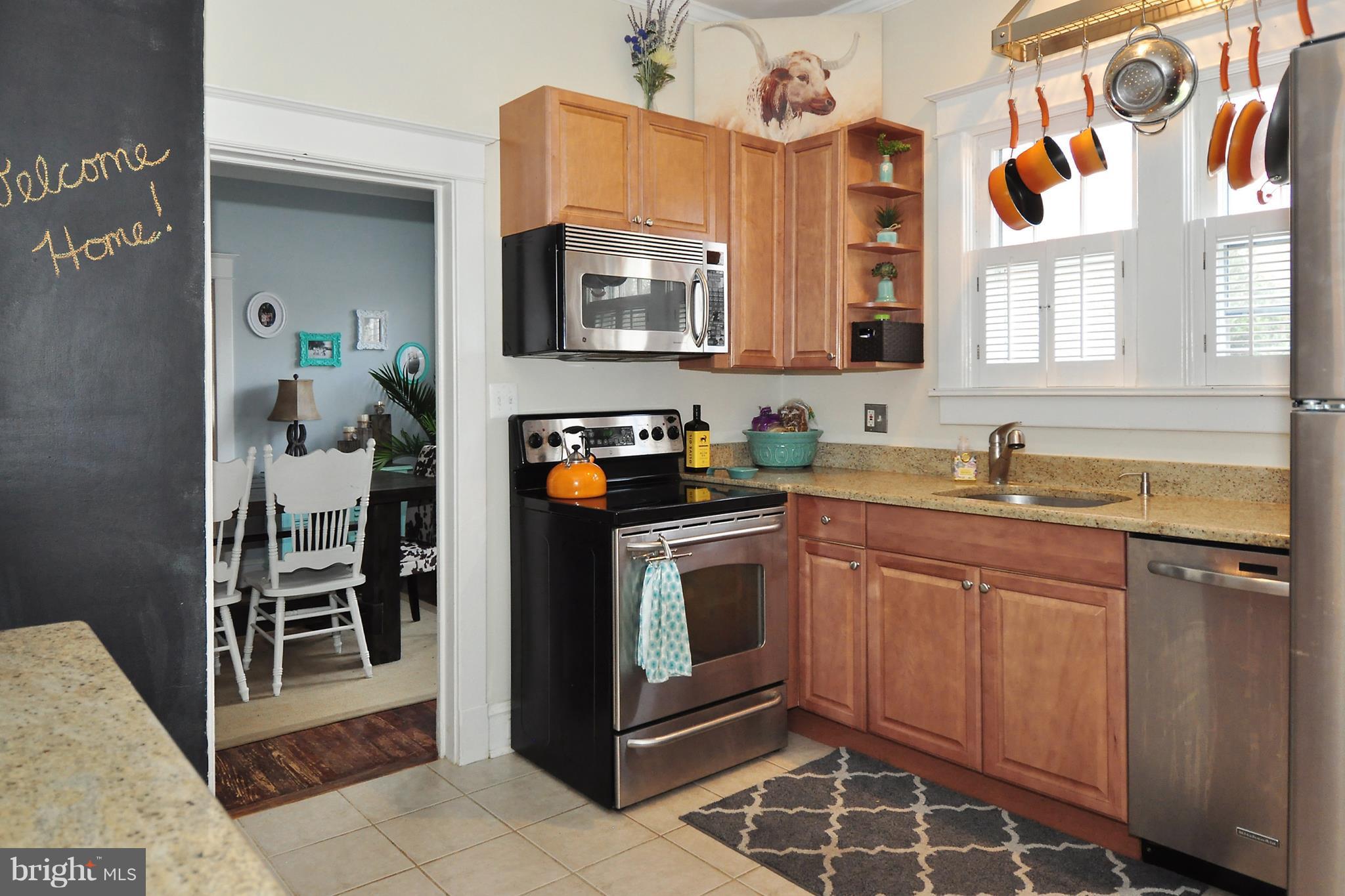 TOWN OF LOVETTSVILLE - Residential