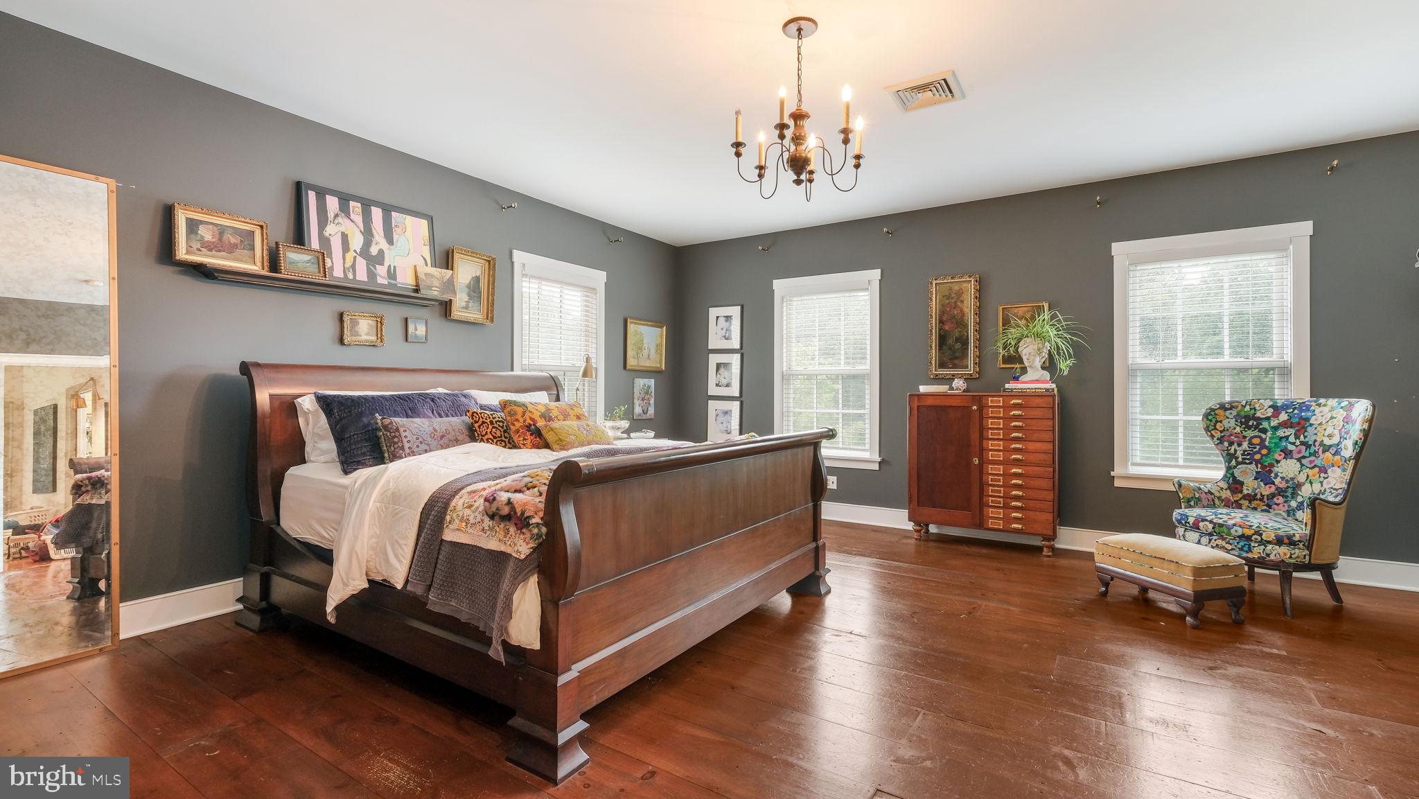 RITTENHOUSE ESTATE - Residential