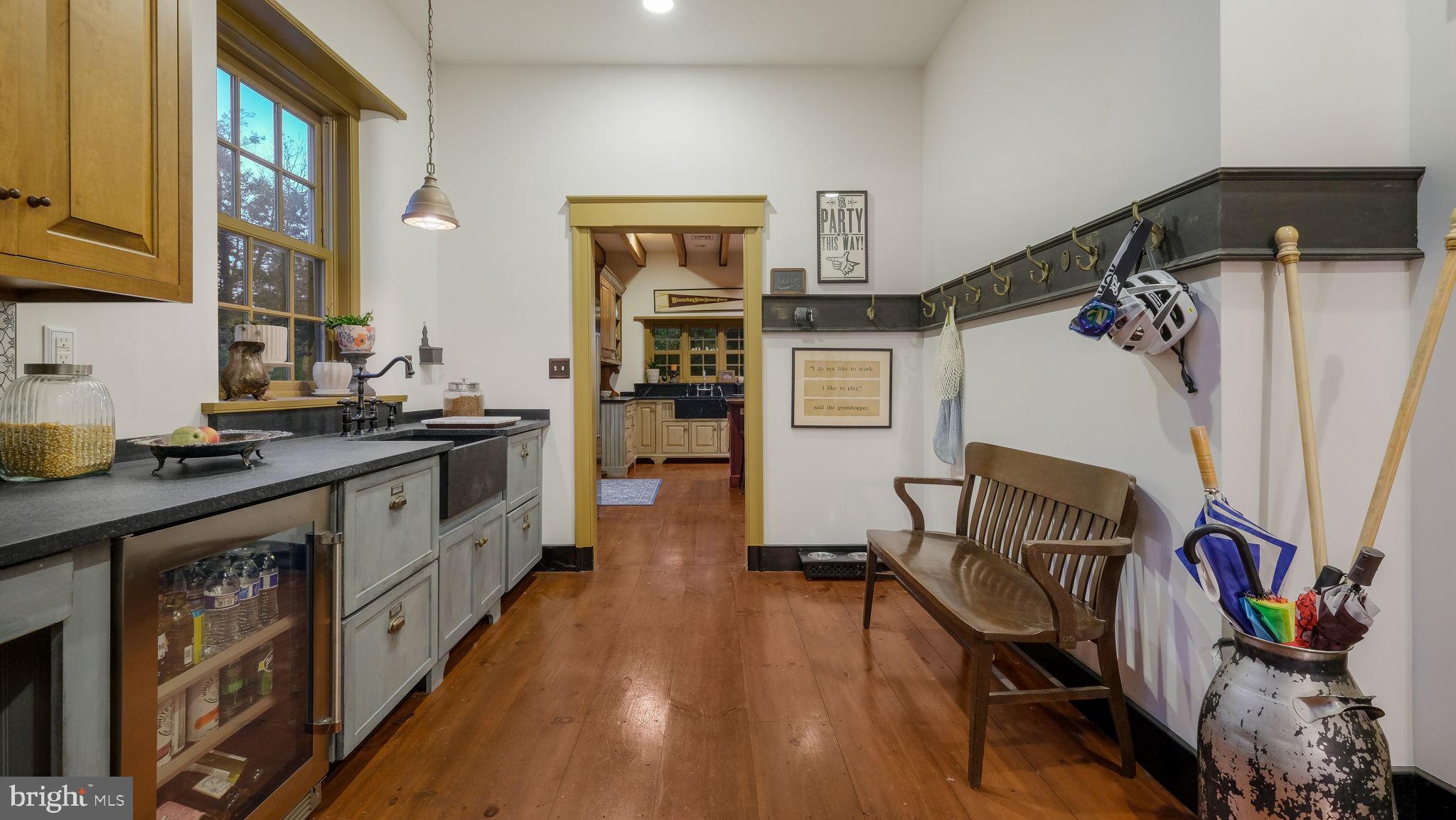 RITTENHOUSE ESTATE - Residential