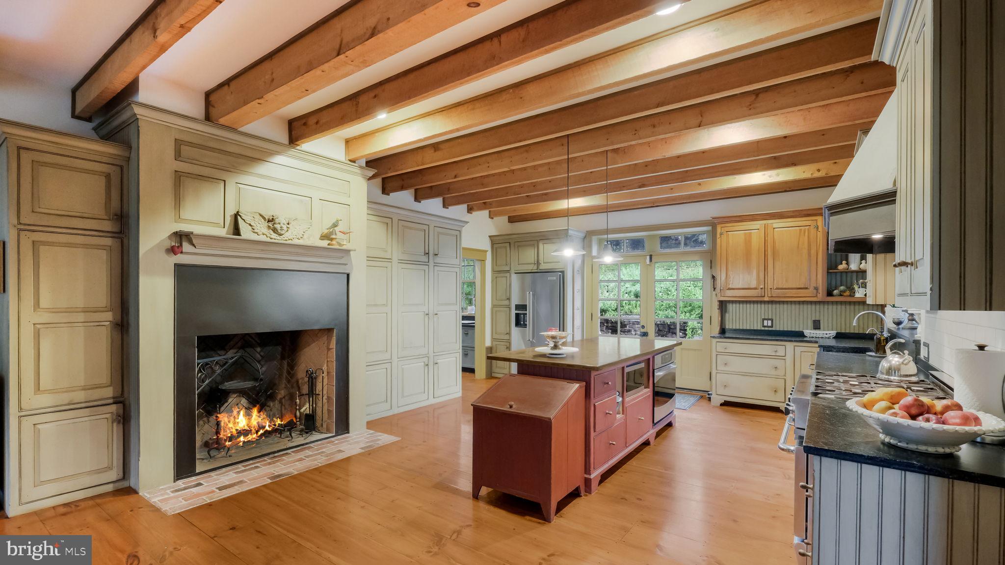 RITTENHOUSE ESTATE - Residential