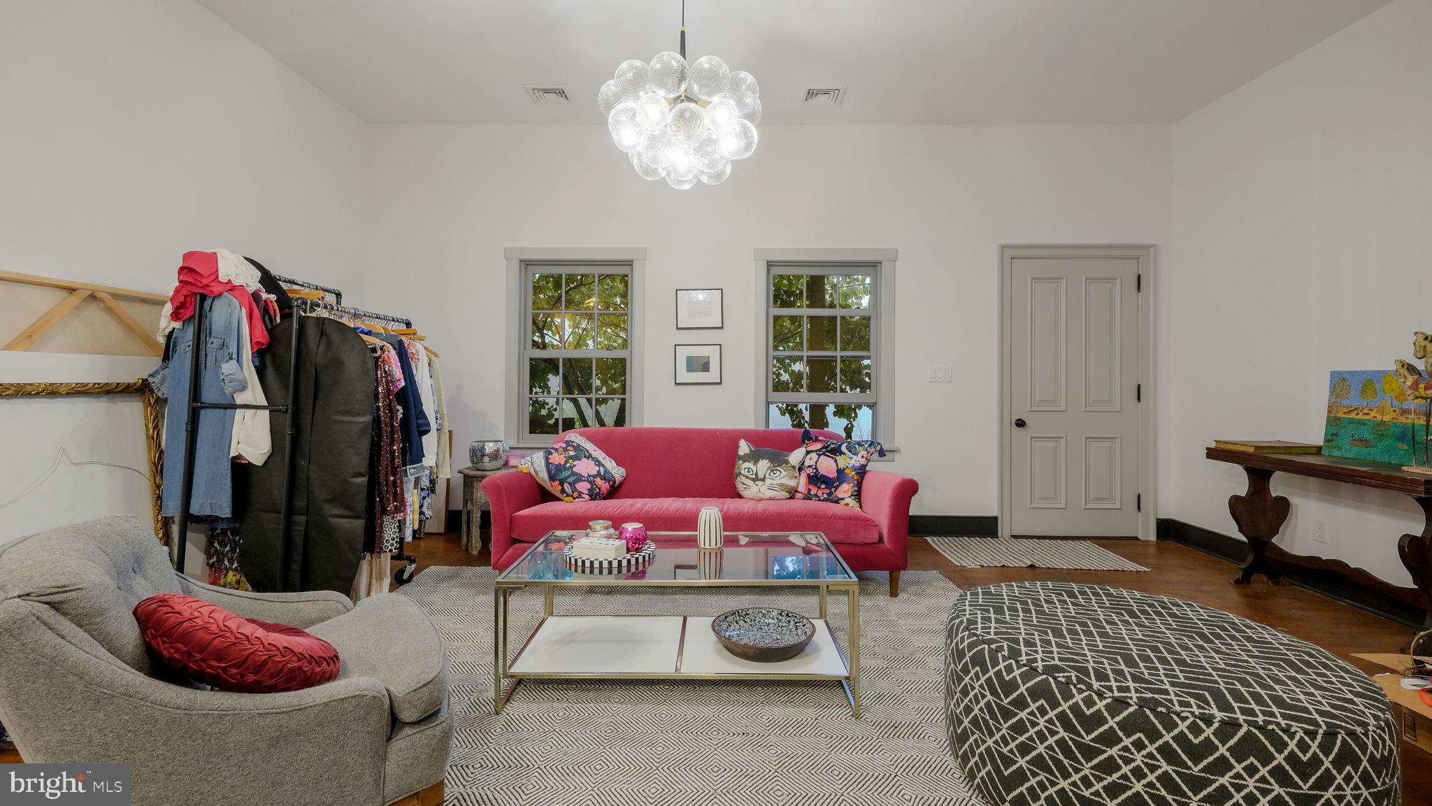 RITTENHOUSE ESTATE - Residential