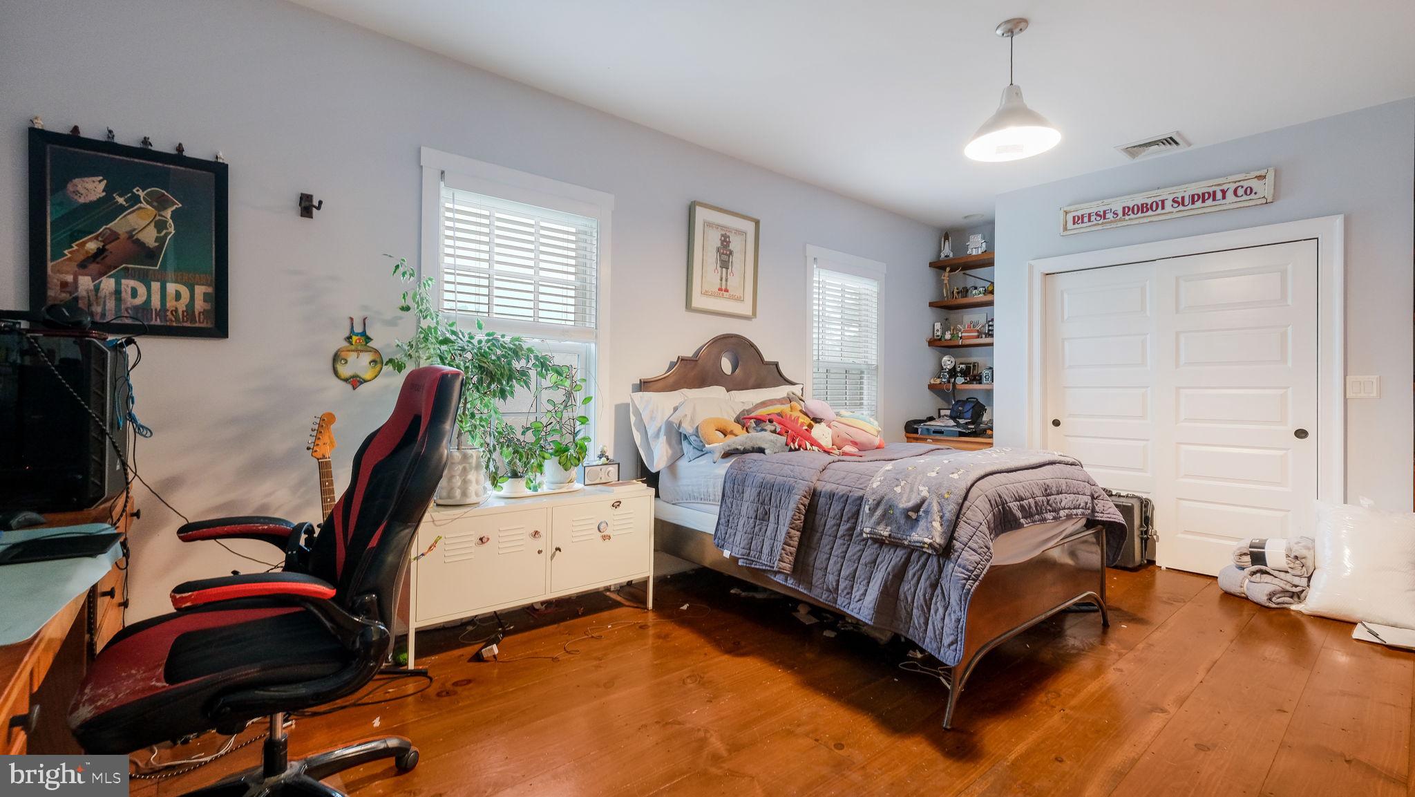 RITTENHOUSE ESTATE - Residential