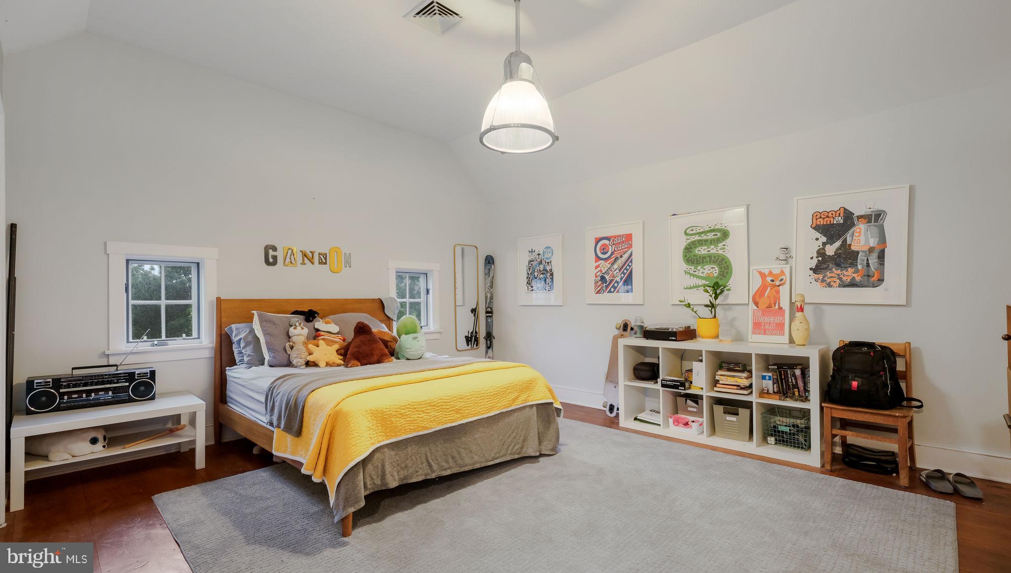 RITTENHOUSE ESTATE - Residential