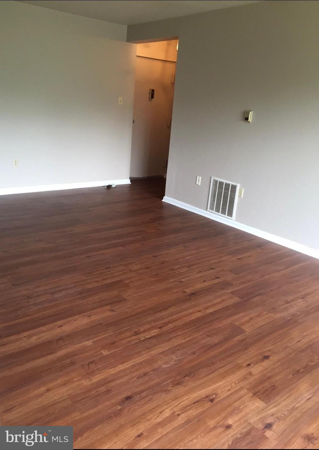 HAGERSTOWN - Residential