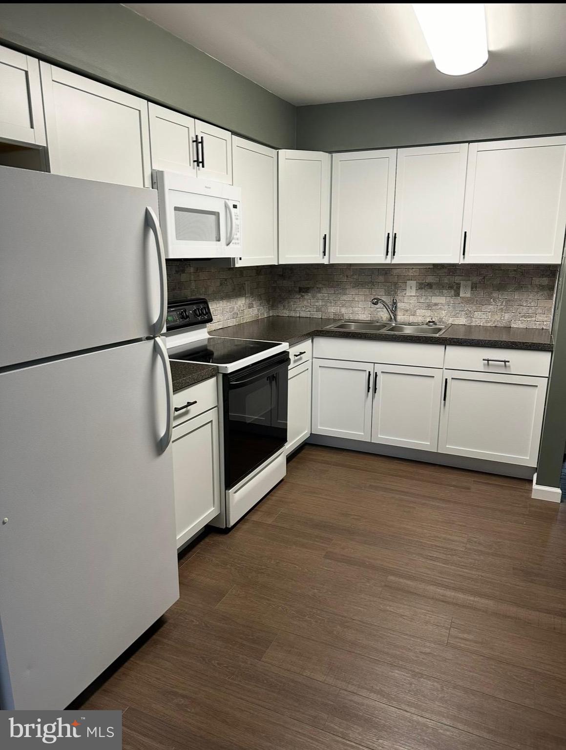 1004 BRINKER DRIVE 202
