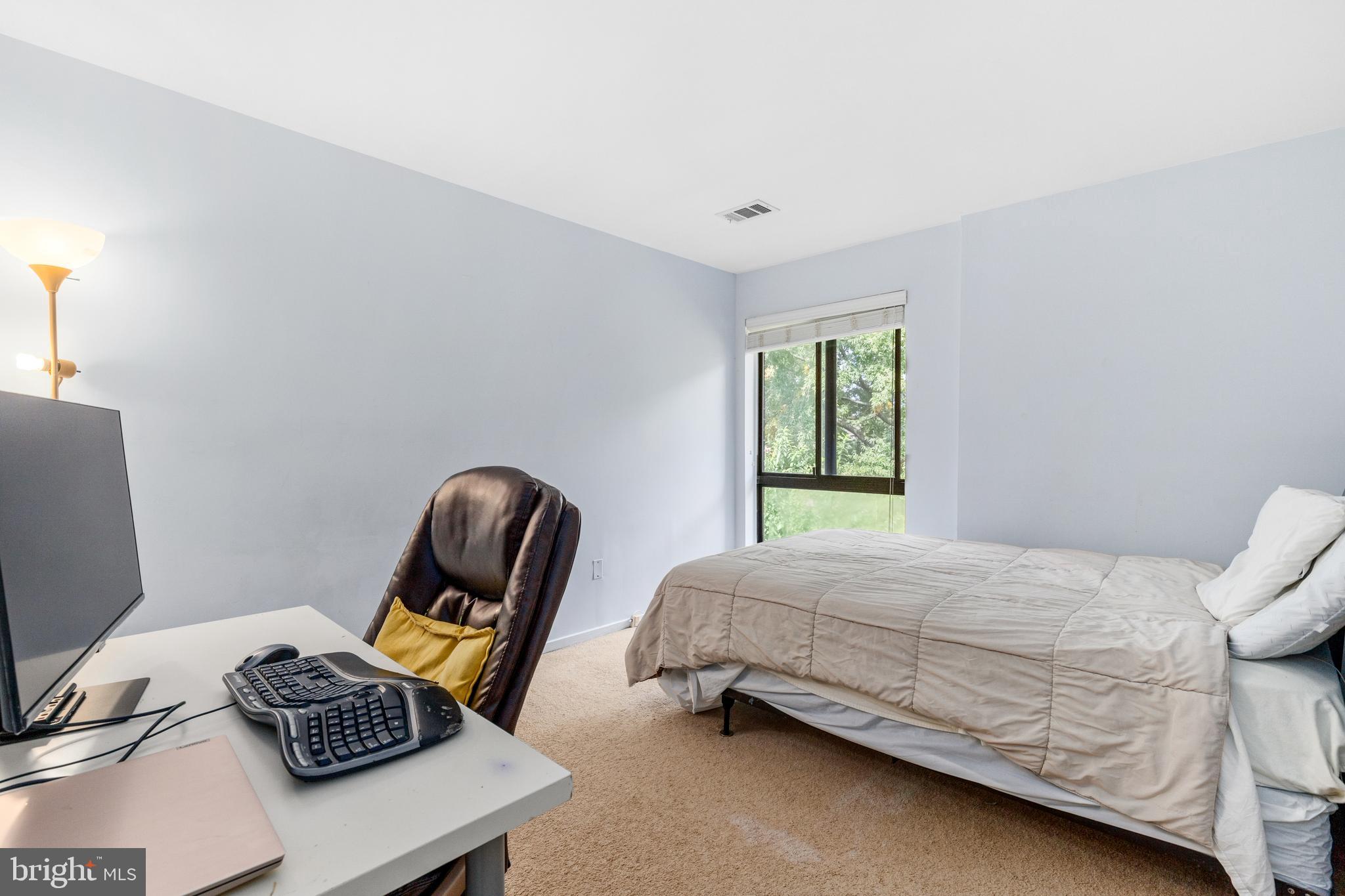 JEFFERSON MEWS - Residential