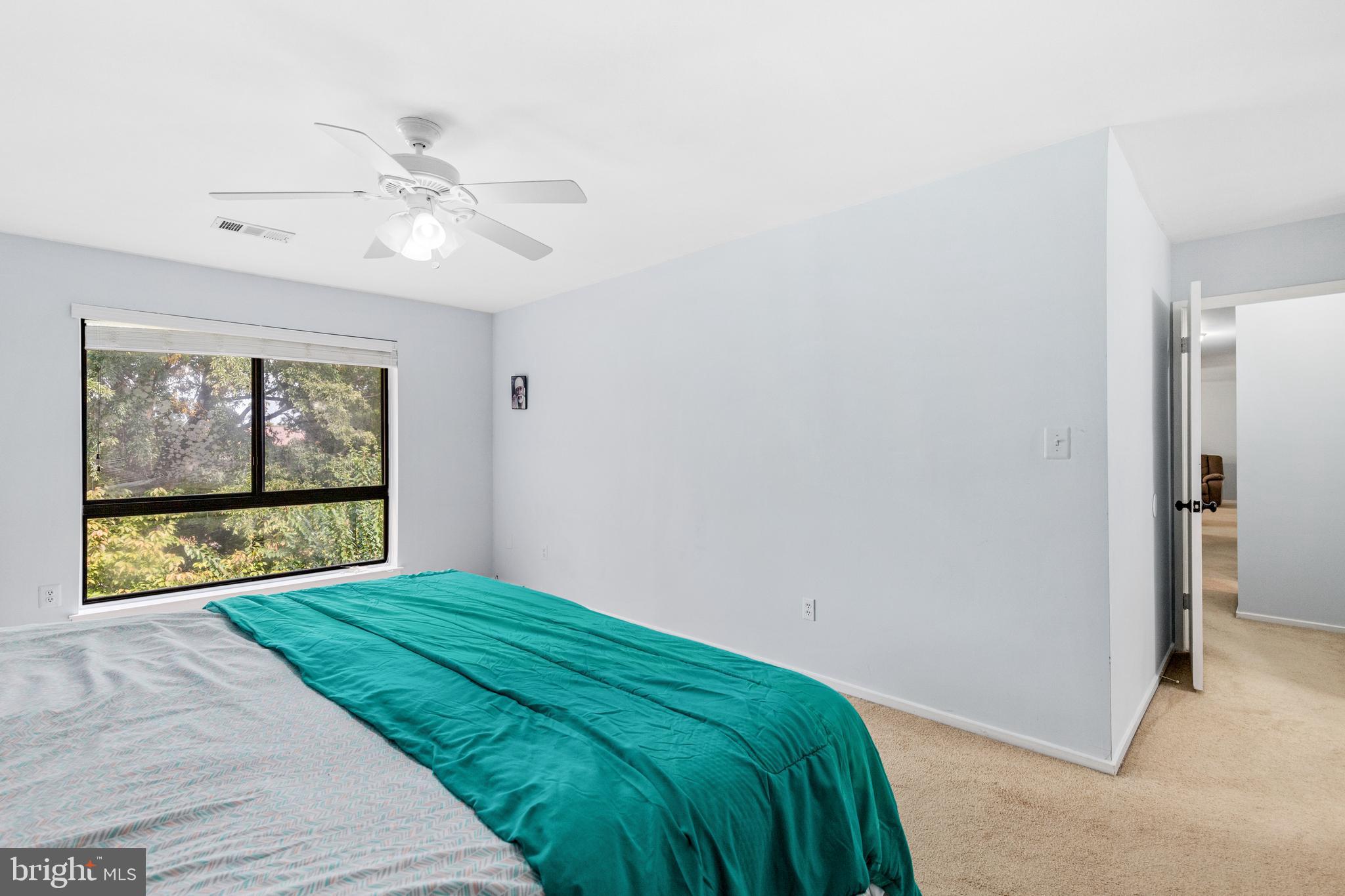 JEFFERSON MEWS - Residential