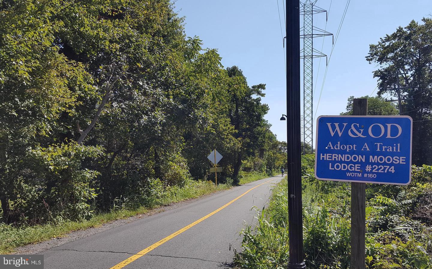 JEFFERSON MEWS - Residential
