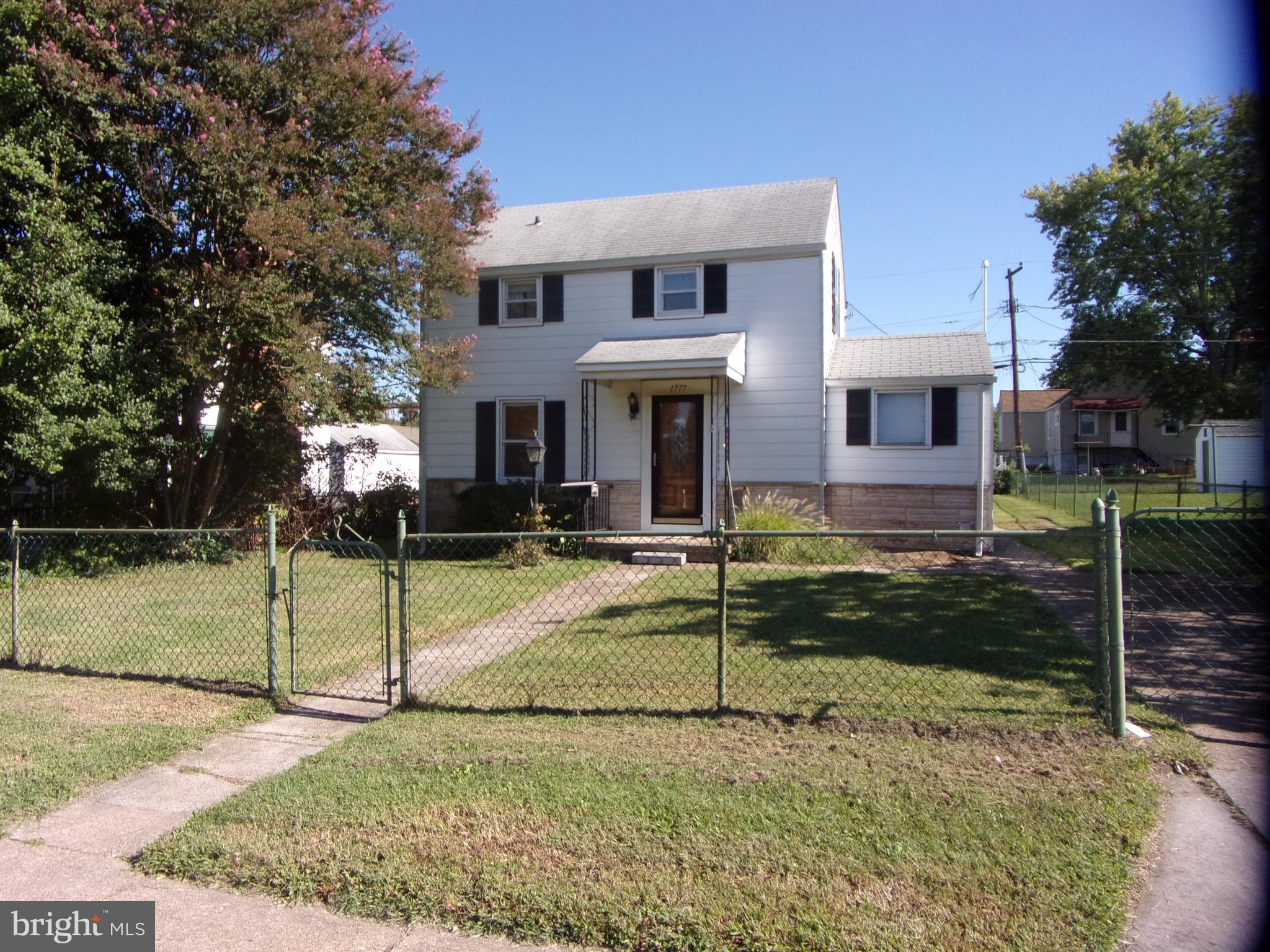 Very well maintained older style home! Basement was used as a work shop and second complete work shop in the yard! Meticulously kept home on a VERY quiet street. HUGE YARD, FULLY FENCED!!! Can update if you like, however, it is ready for you to move into today! Very Affordably priced. This Spectacular opportunity won't last long! Close to shopping, entertainment, and public transportation. All the convivences of city living located in the county atmosphere. Make your appointment today!!!!!
Calling Highest and Best.. Due Monday Oct. 3rd at 12:00 Noon
