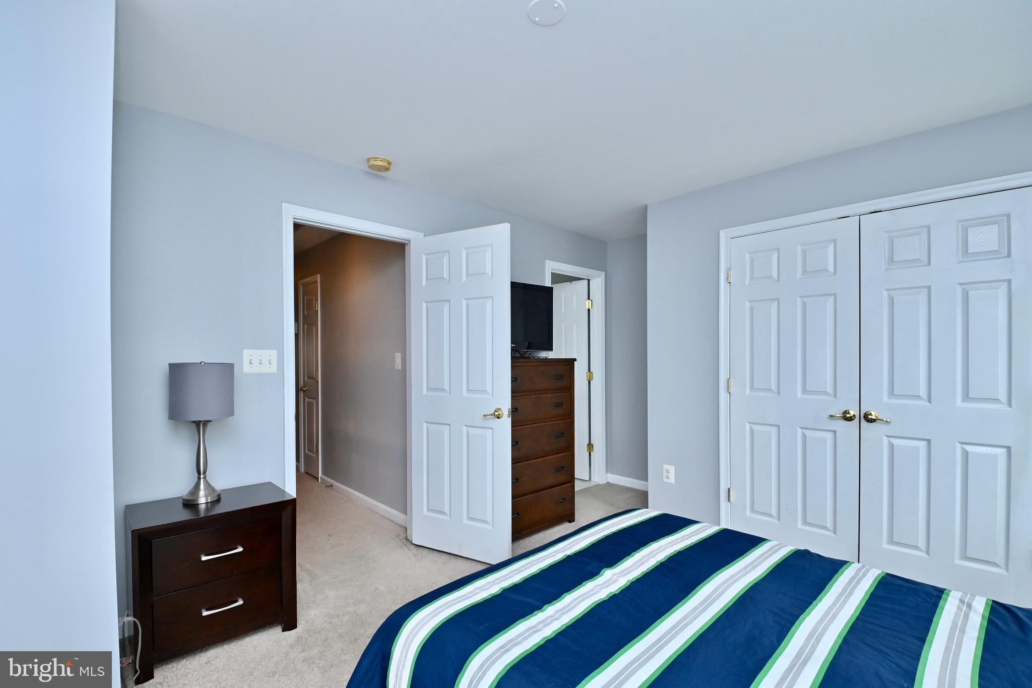 ST CHARLES SUB - SHEFFIELD - Residential Lease