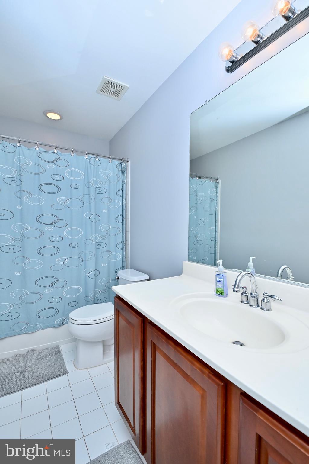 ST CHARLES SUB - SHEFFIELD - Residential Lease