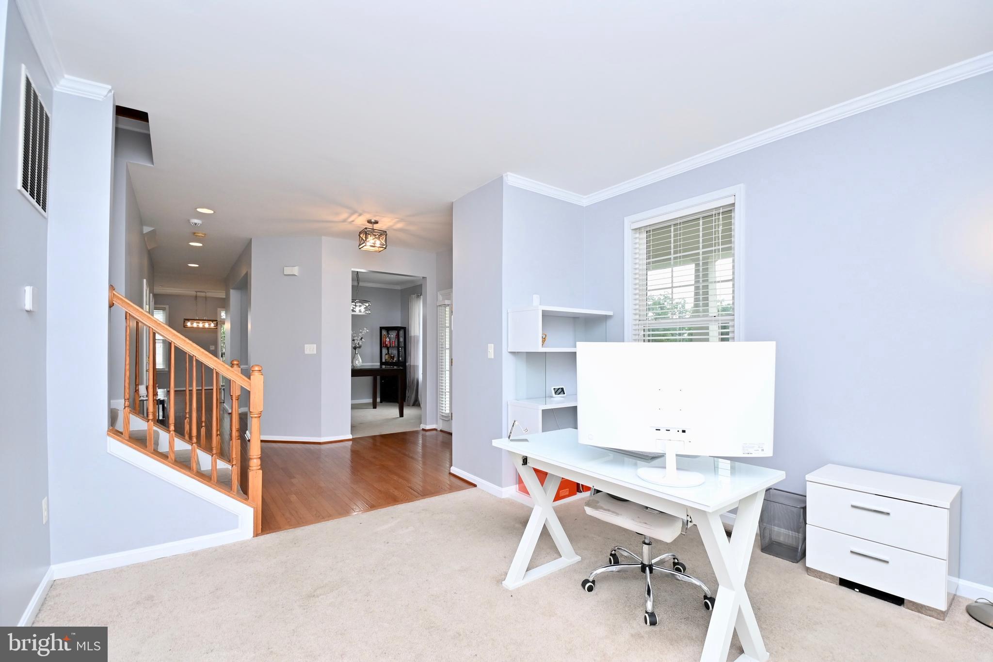 ST CHARLES SUB - SHEFFIELD - Residential Lease