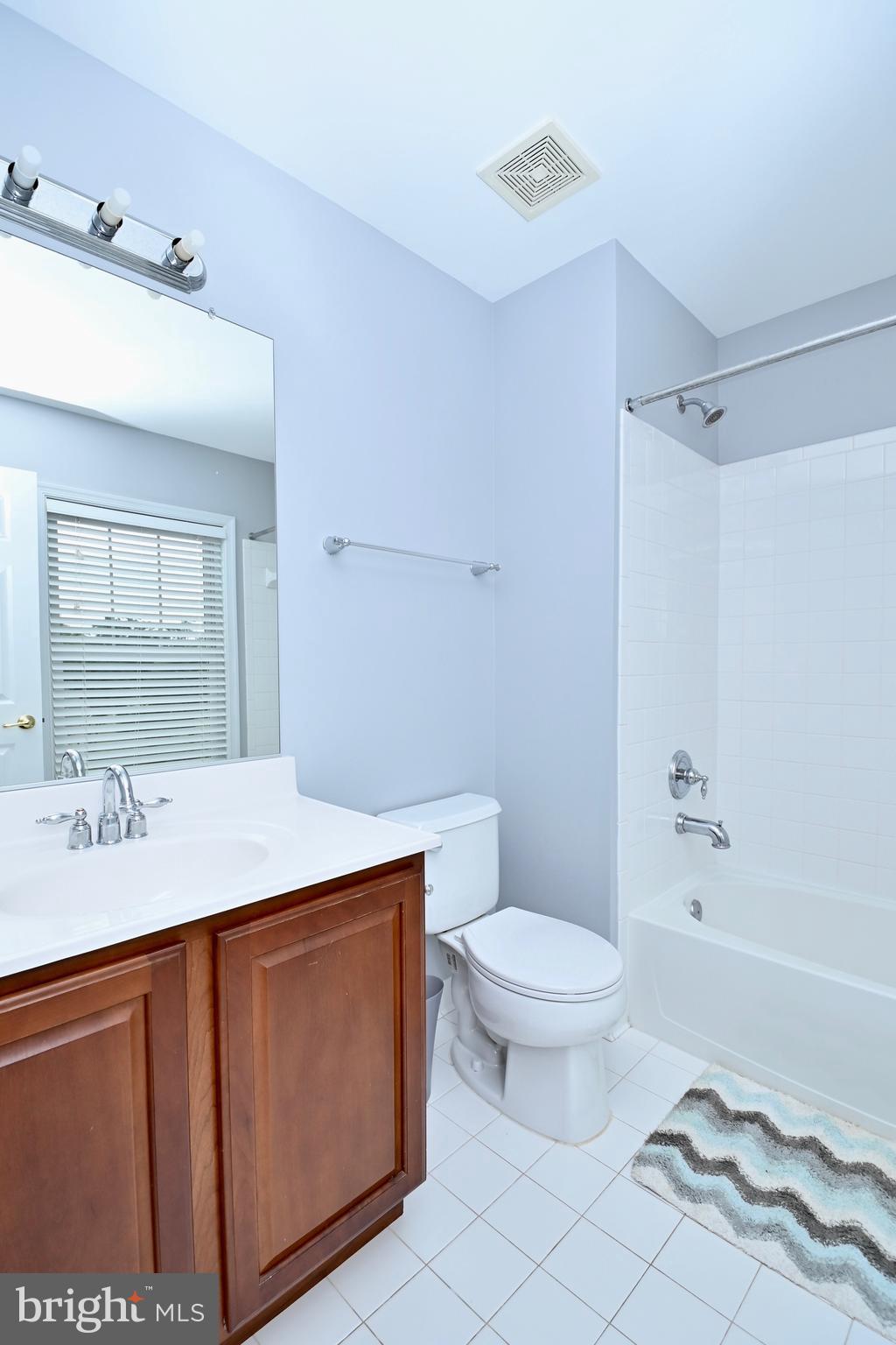 ST CHARLES SUB - SHEFFIELD - Residential Lease