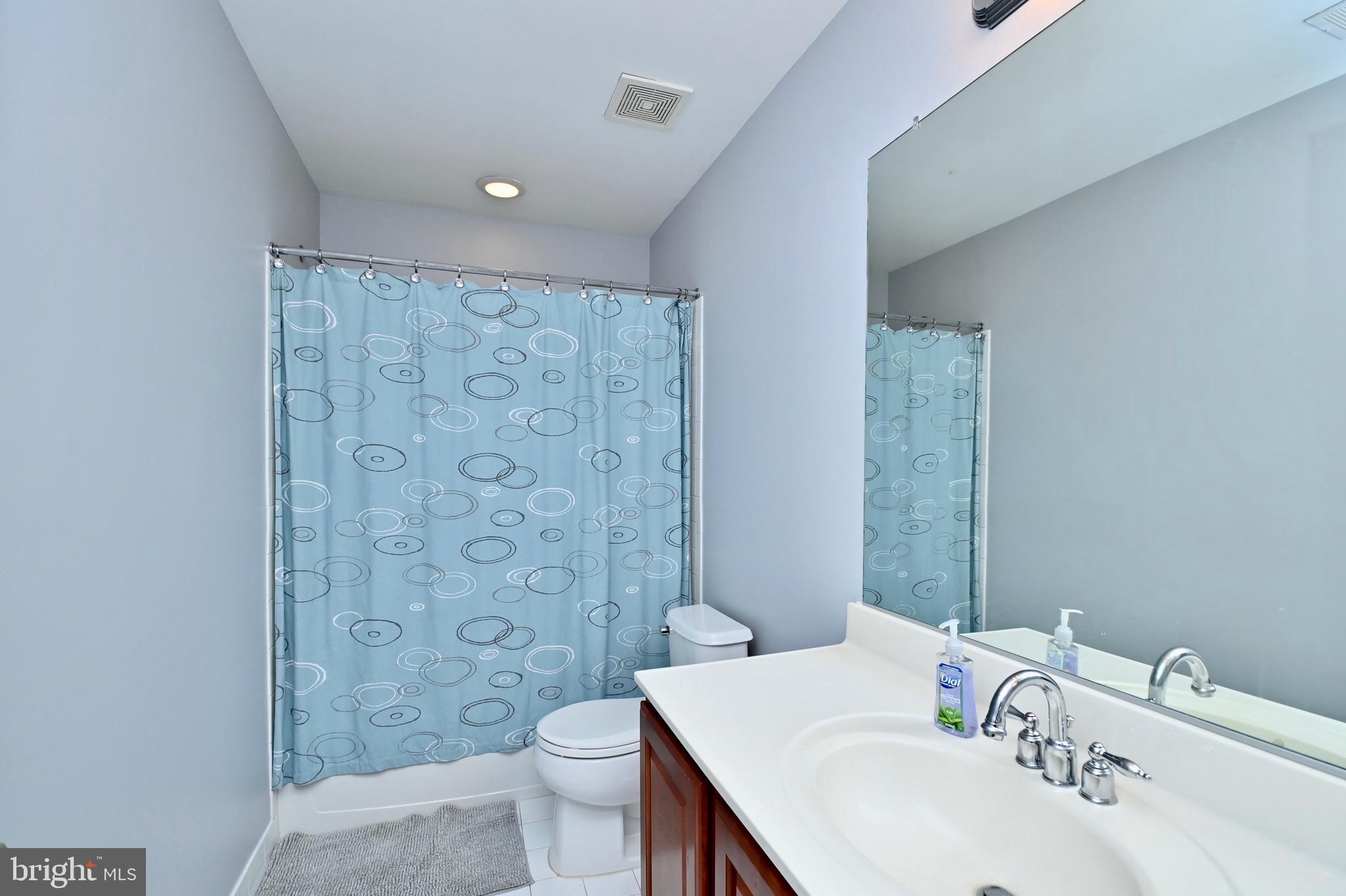 ST CHARLES SUB - SHEFFIELD - Residential Lease