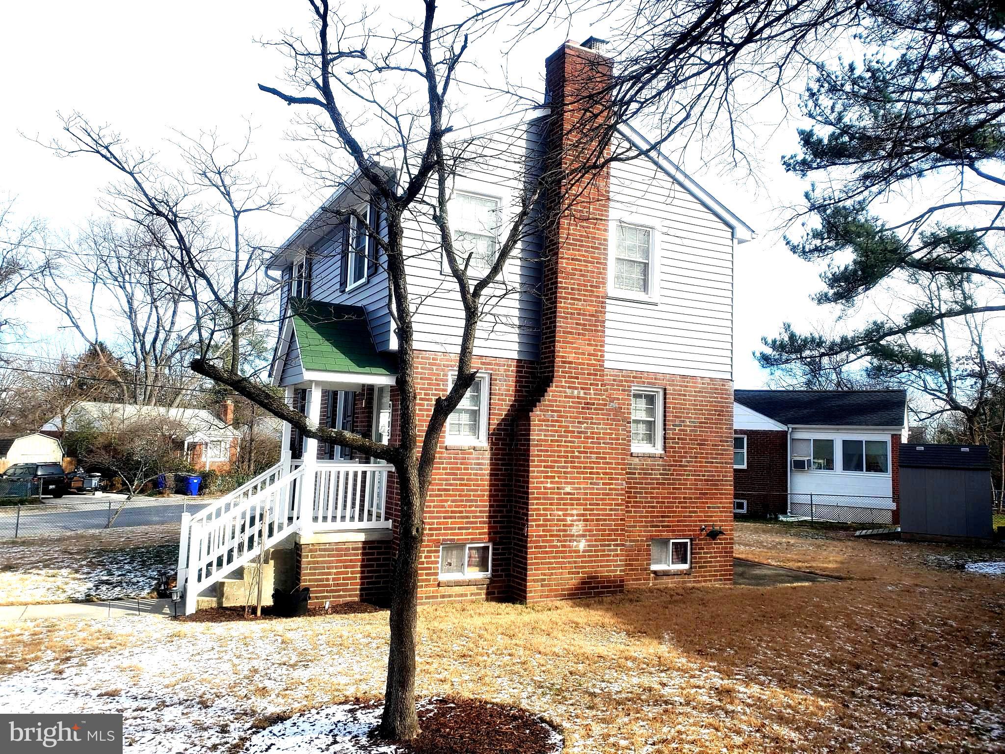 HOLLYWOOD - Residential Lease