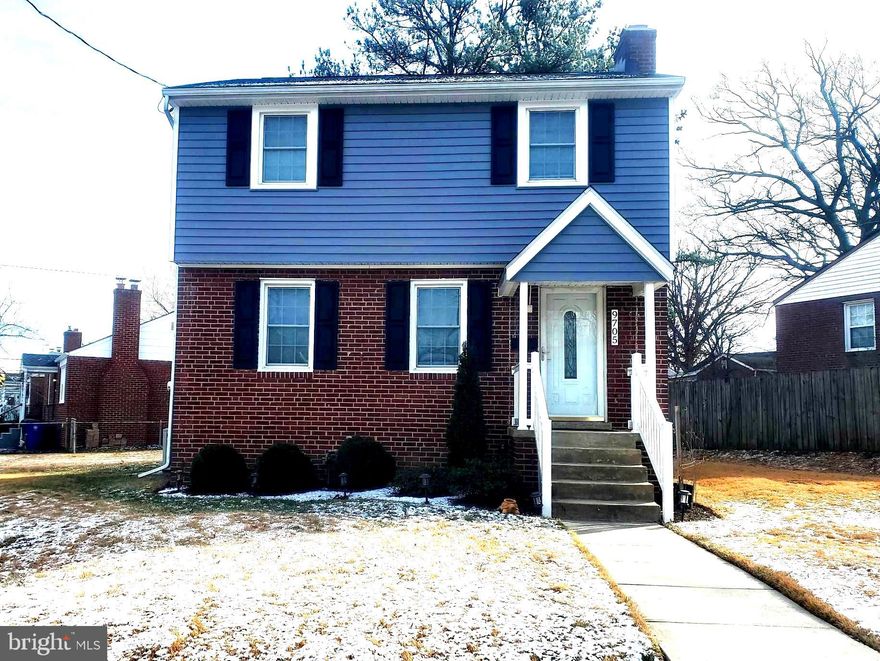 Move in Now! Great property in College Park that is ready for you!!This home has all you need! 3 Bedrooms, 1 bath, back porch for entertaining, fenced in front, side and backyard, close to Greenbelt Metro & Bus Routes to UMD, shopping, 15-minute bike ride to RI trolley trail. Shopping center with Mom's grocery store, Bike shop, restaurant is walking distance. Updated kitchen, hardwood floors, & washer/dryer in basement. Smoke free home, Pets considered on a case-by-case basis with additional pet deposit. Security deposit is $2300.00 and first month's rent is due at time of acceptance. Property is ready for immediate move in! Application fee is $50.00, to apply on Rent spree.
