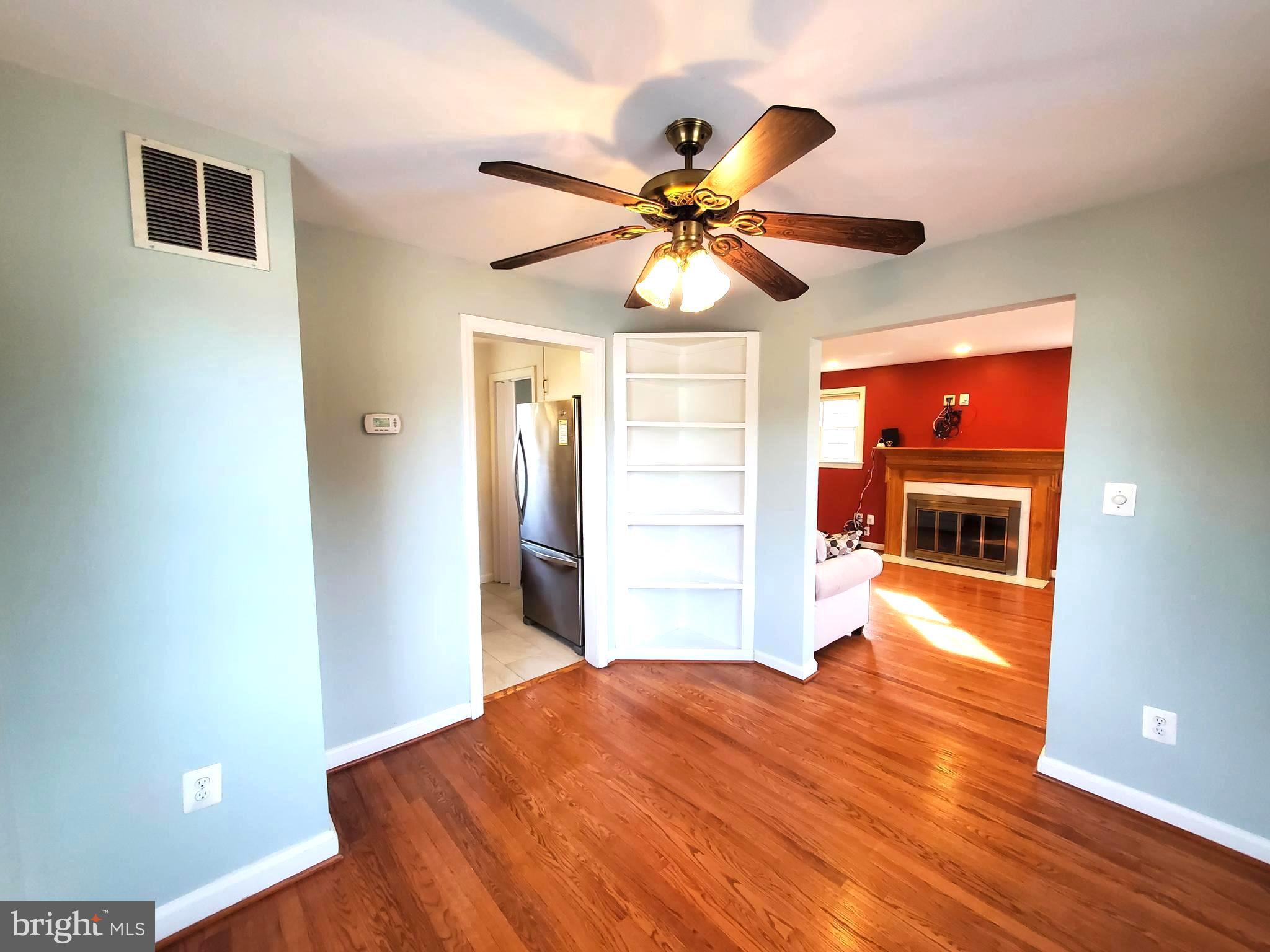 HOLLYWOOD - Residential Lease