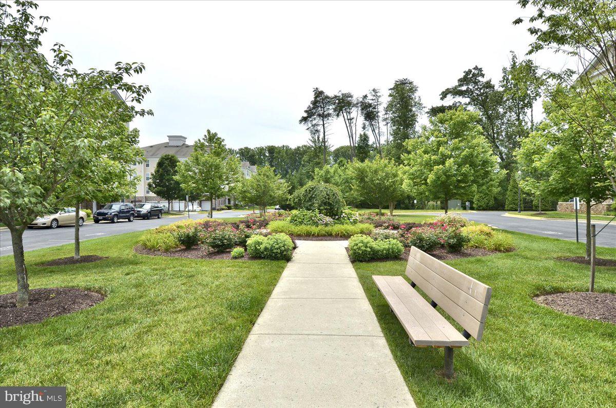 LAKELAND RIDGE - Residential