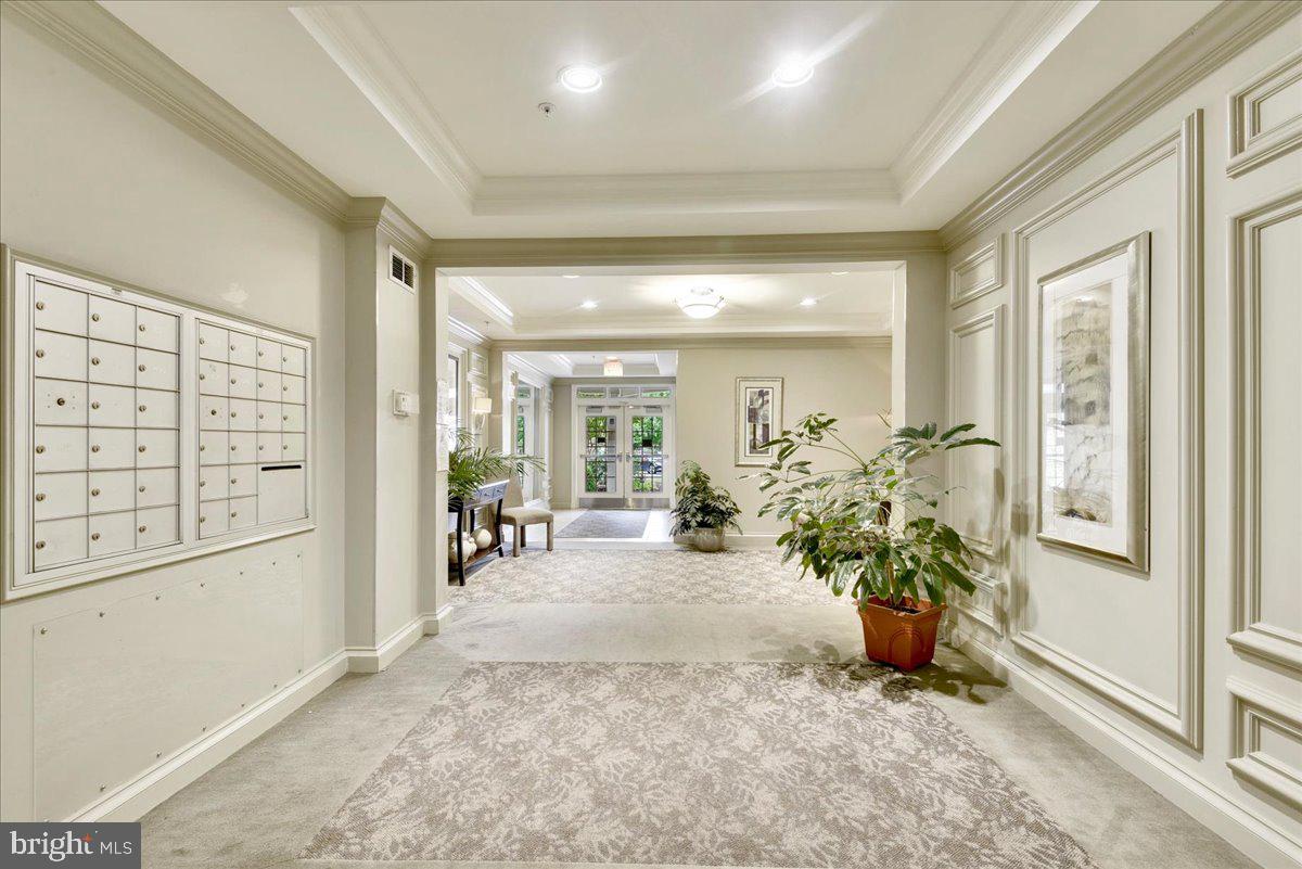 LAKELAND RIDGE - Residential