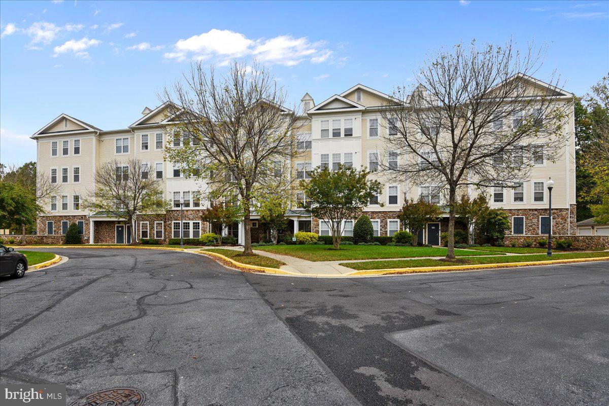 311 HIGH GABLES DRIVE 101
