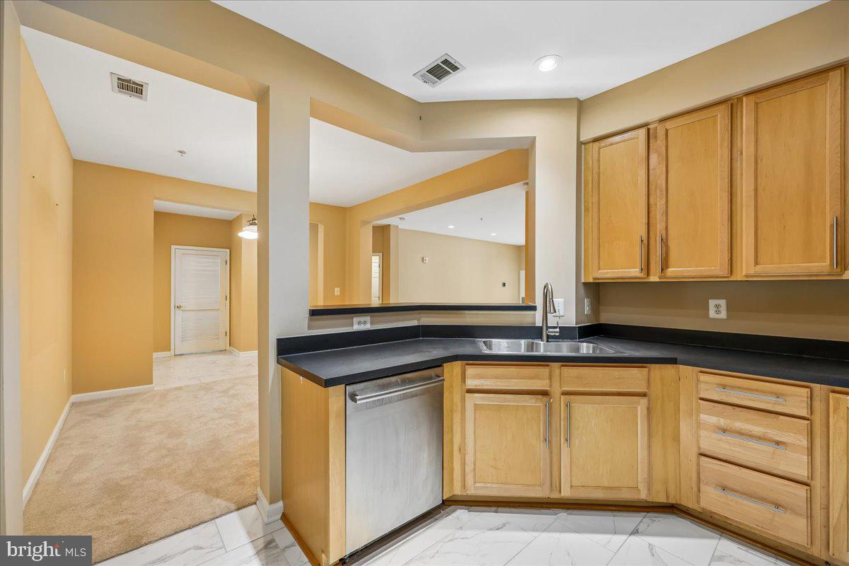 LAKELAND RIDGE - Residential