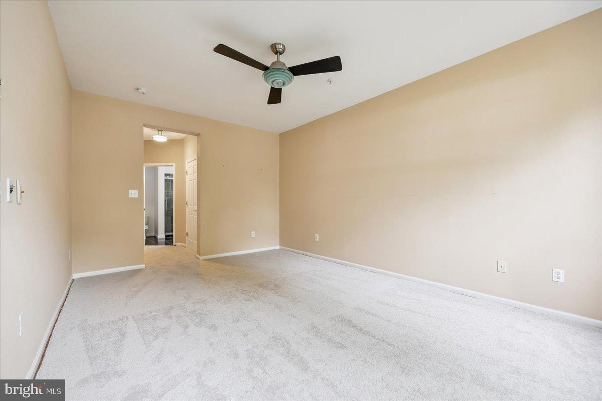 LAKELAND RIDGE - Residential