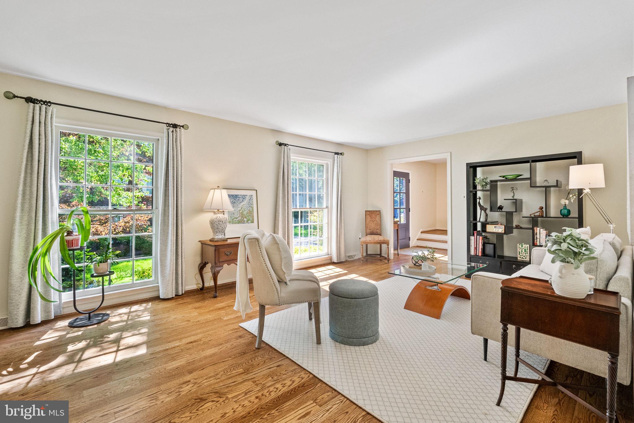 4910 GLOXINIA COURT