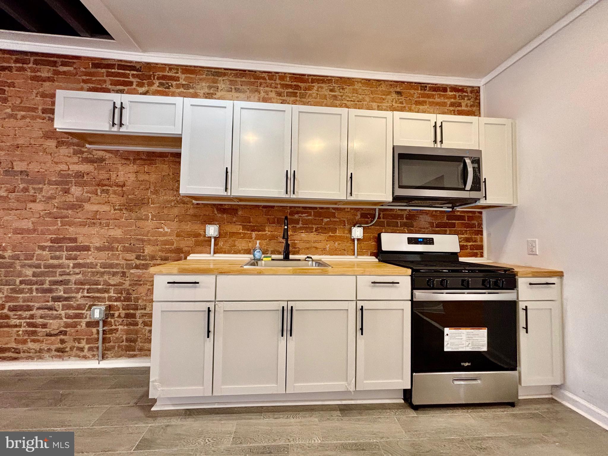 HARROWGATE - Residential