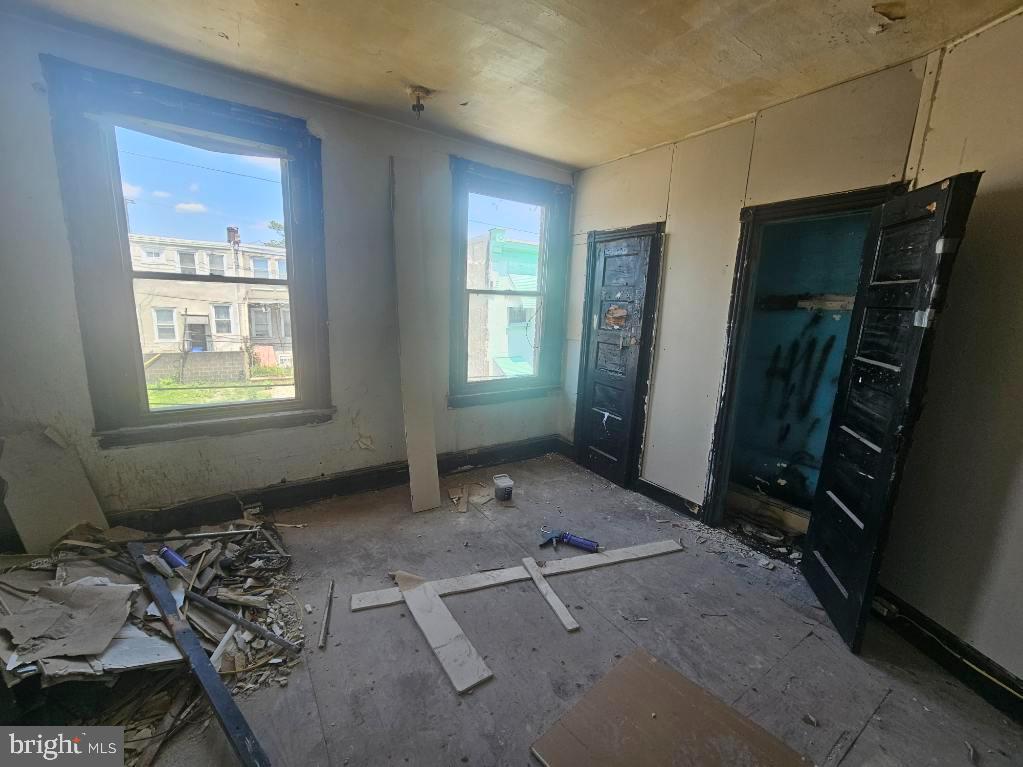 PHILADELPHIA - Residential