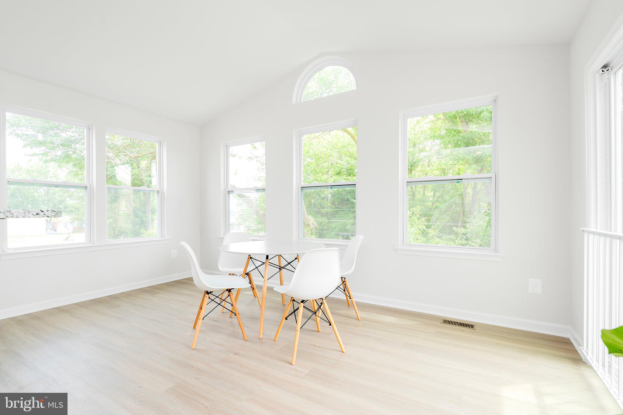 HUNTWELL WEST - Residential