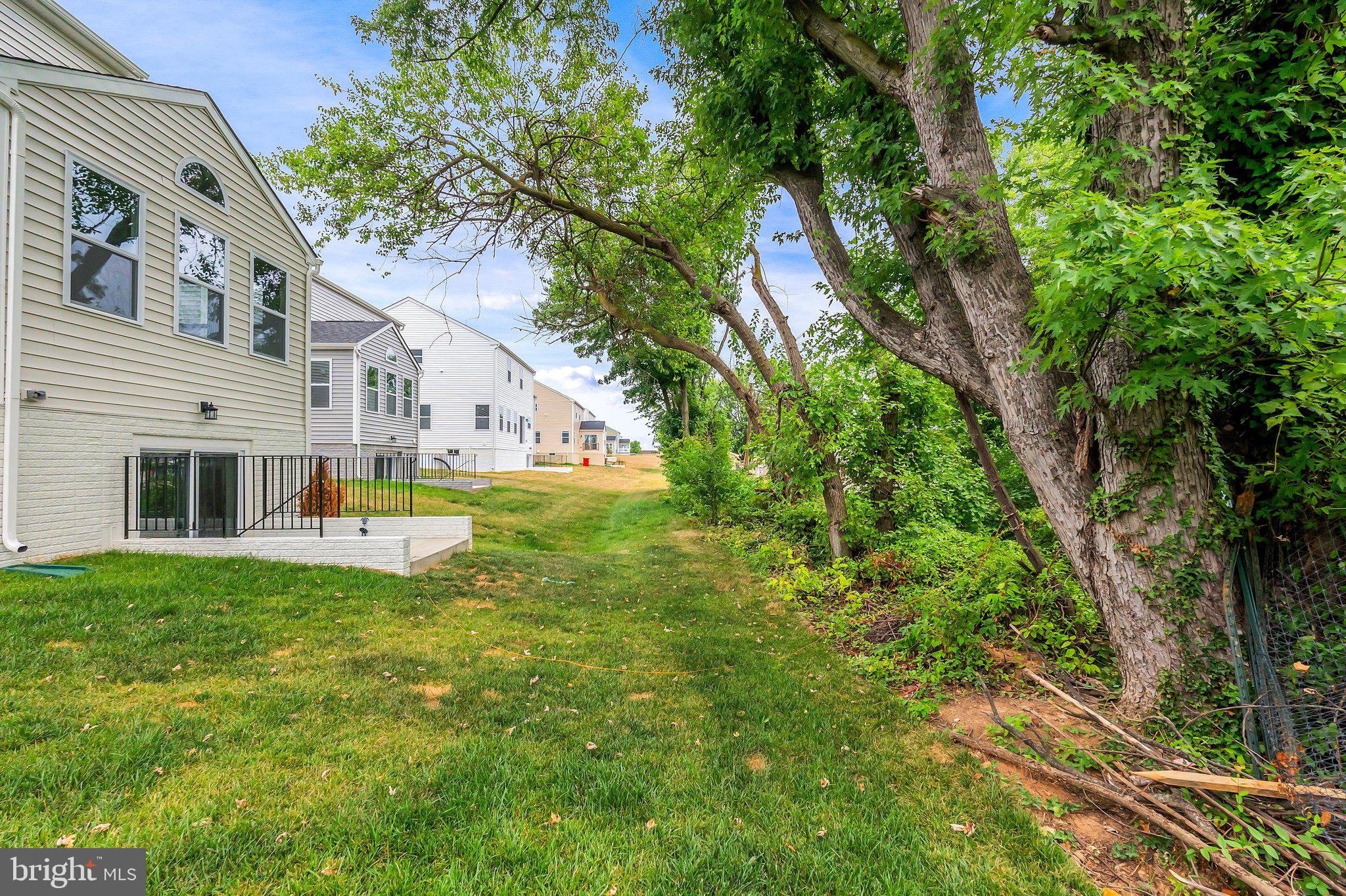 HUNTWELL WEST - Residential