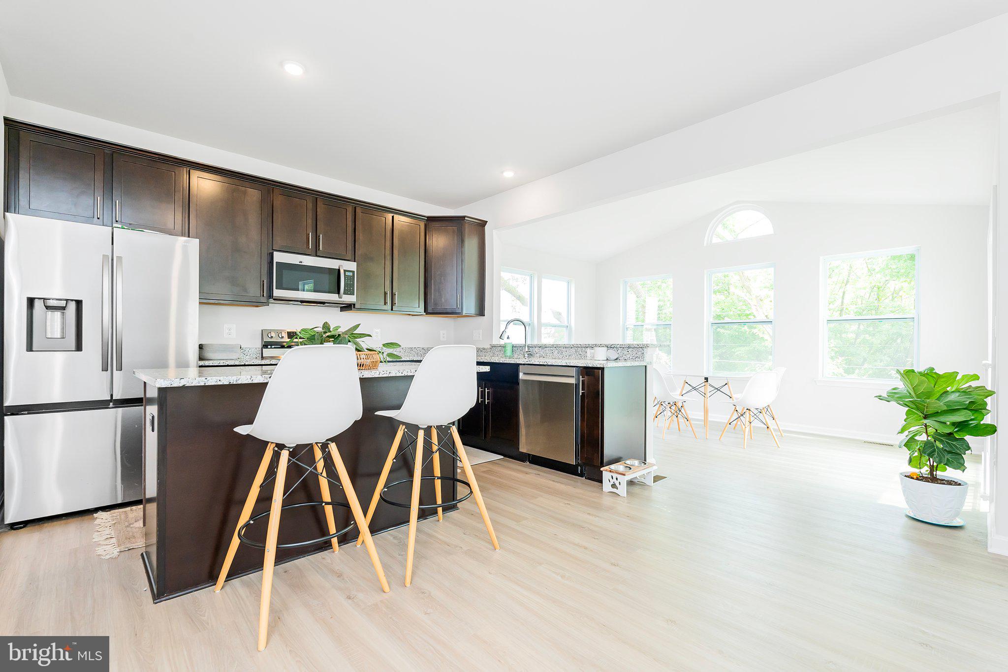 HUNTWELL WEST - Residential