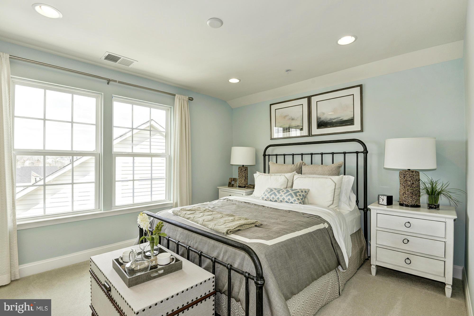 POPLAR RUN - Residential