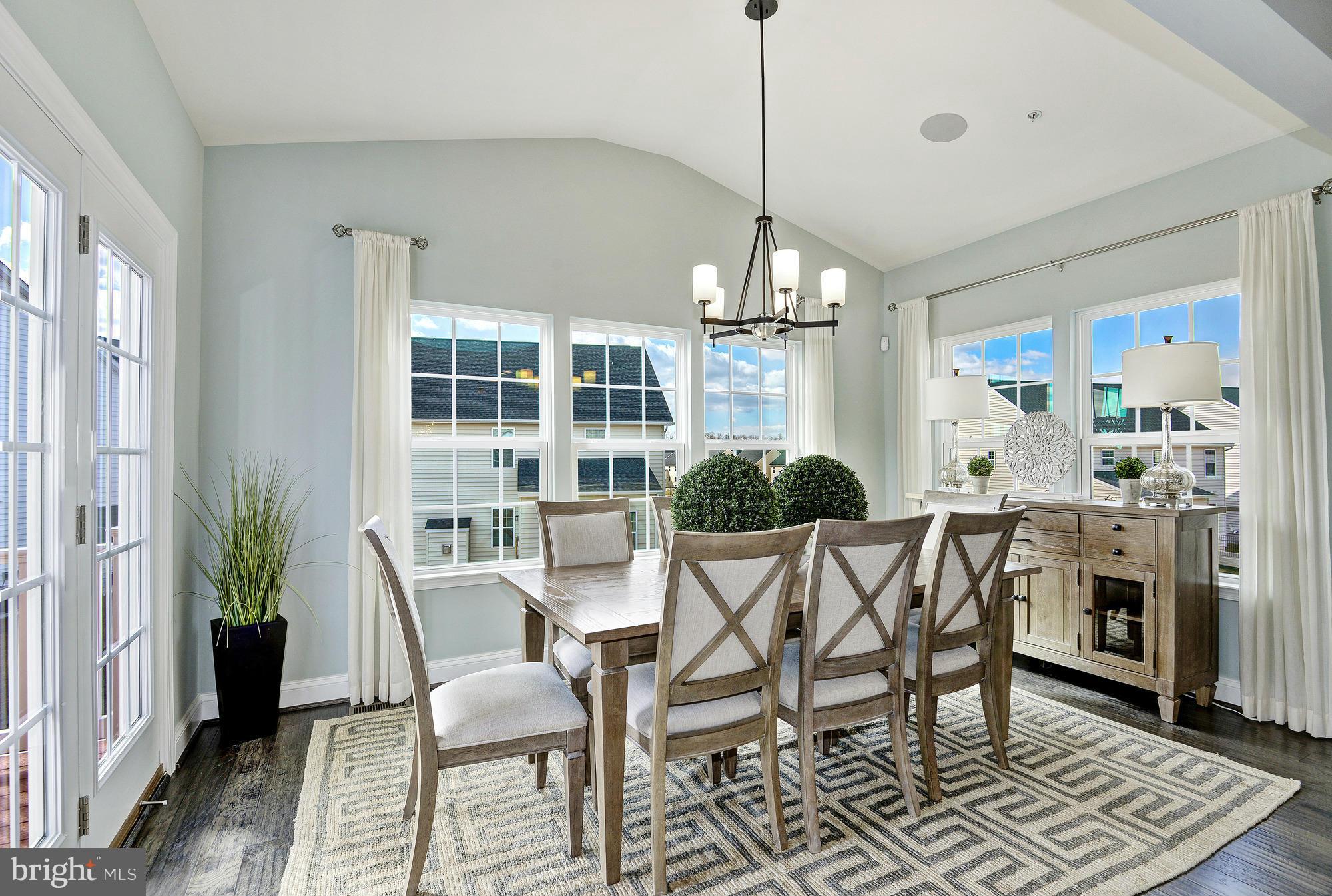 POPLAR RUN - Residential