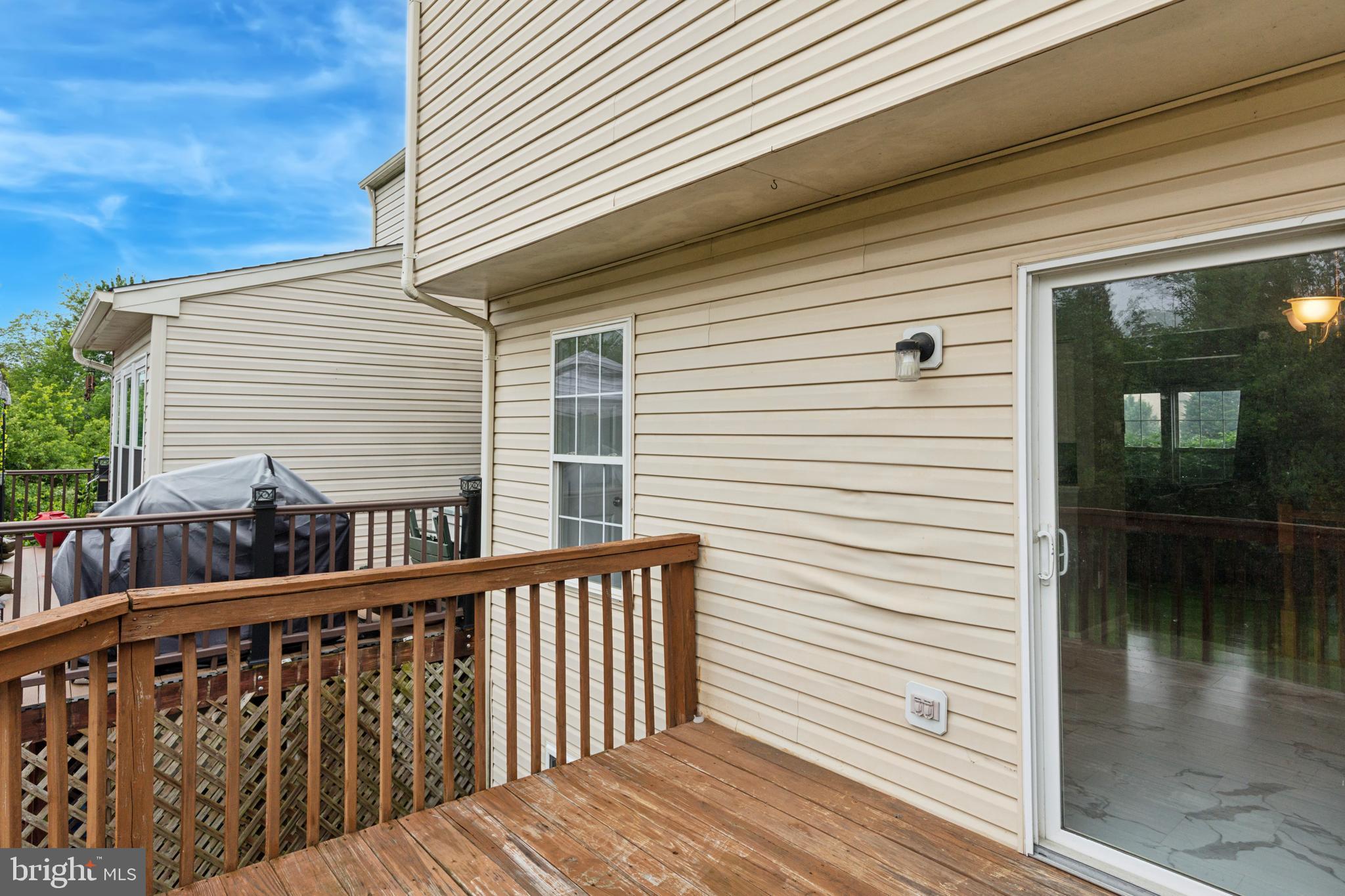 PERKIOMEN CROSSING - Residential Lease