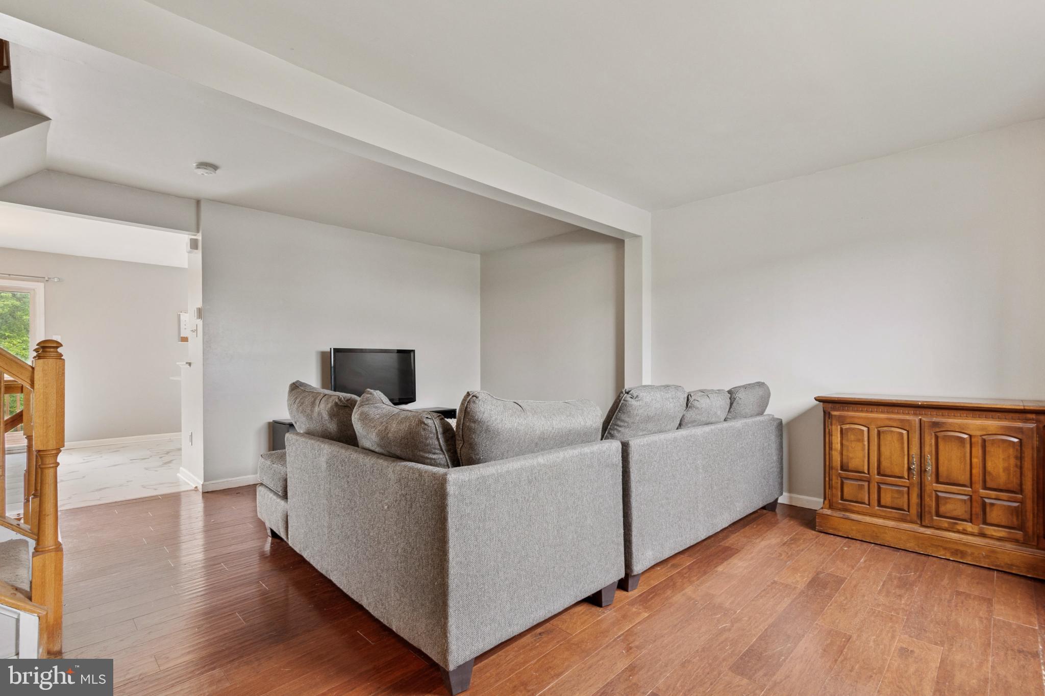 PERKIOMEN CROSSING - Residential Lease