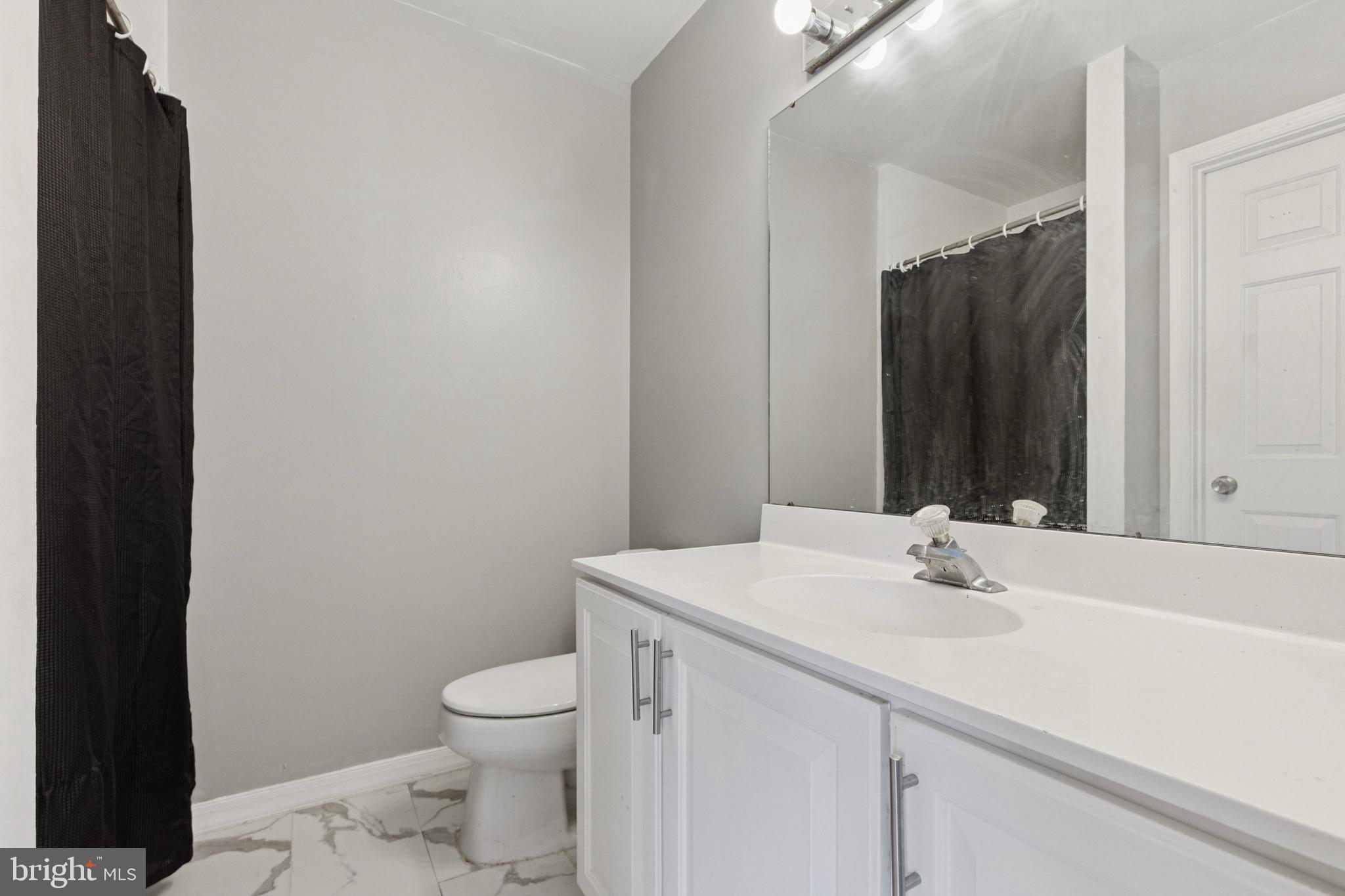 PERKIOMEN CROSSING - Residential Lease