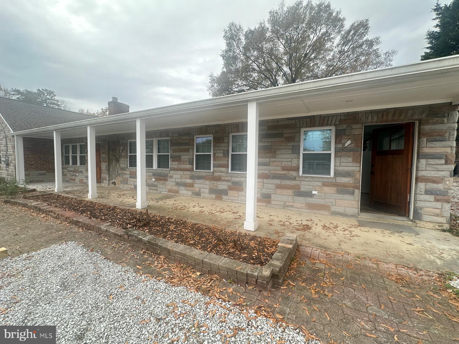 BELLE-FONTE - Residential Lease