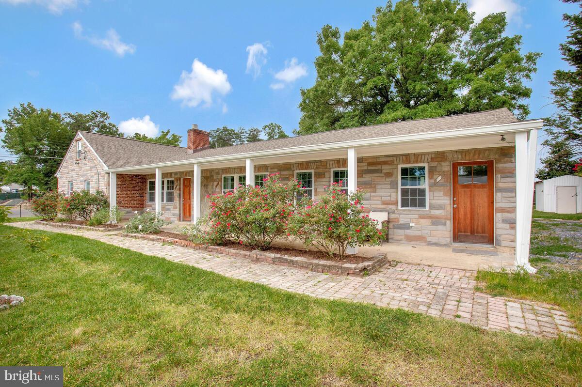 BELLE-FONTE - Residential Lease