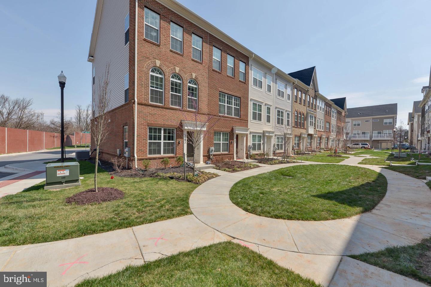 BRICK YARD STATION - Residential