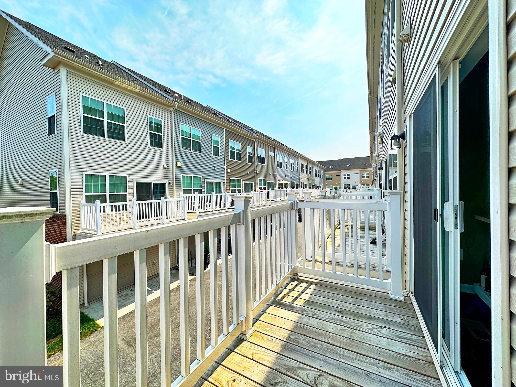 BRICK YARD STATION - Residential