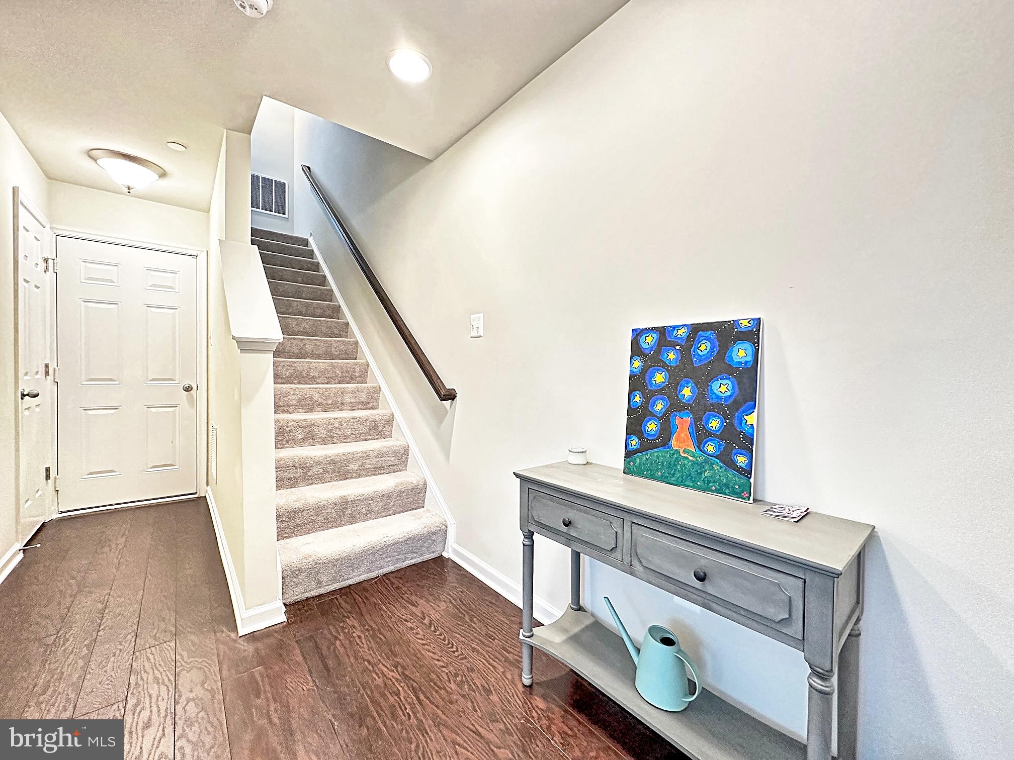 BRICK YARD STATION - Residential